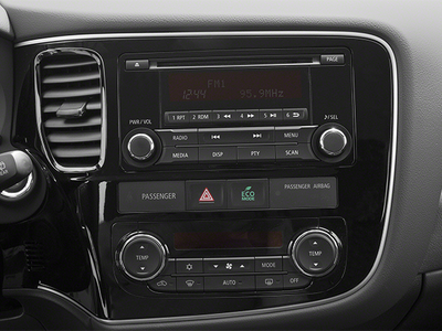 2014 Mitsubishi Outlander SE