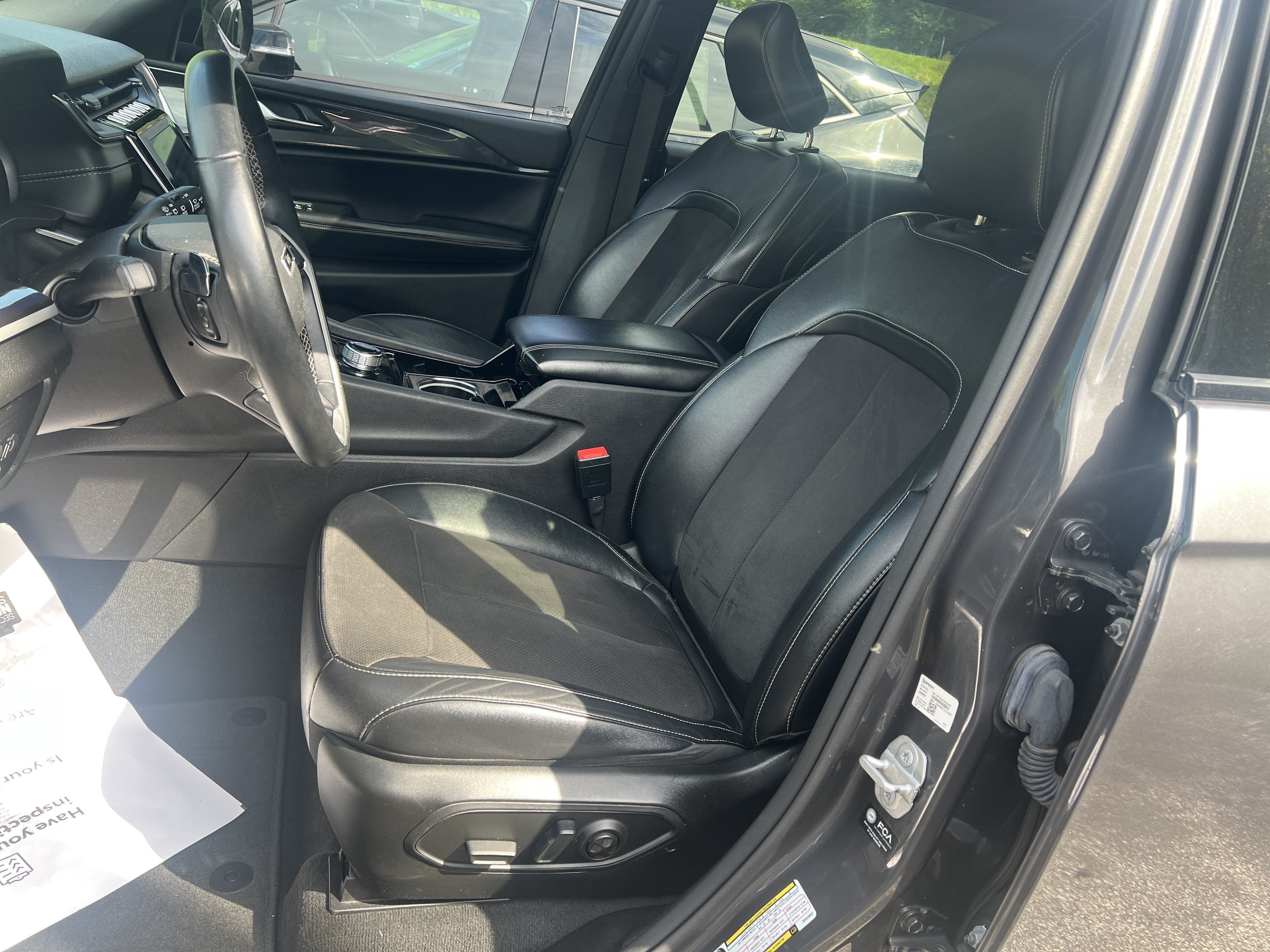 2022 Jeep Grand Cherokee L Altitude