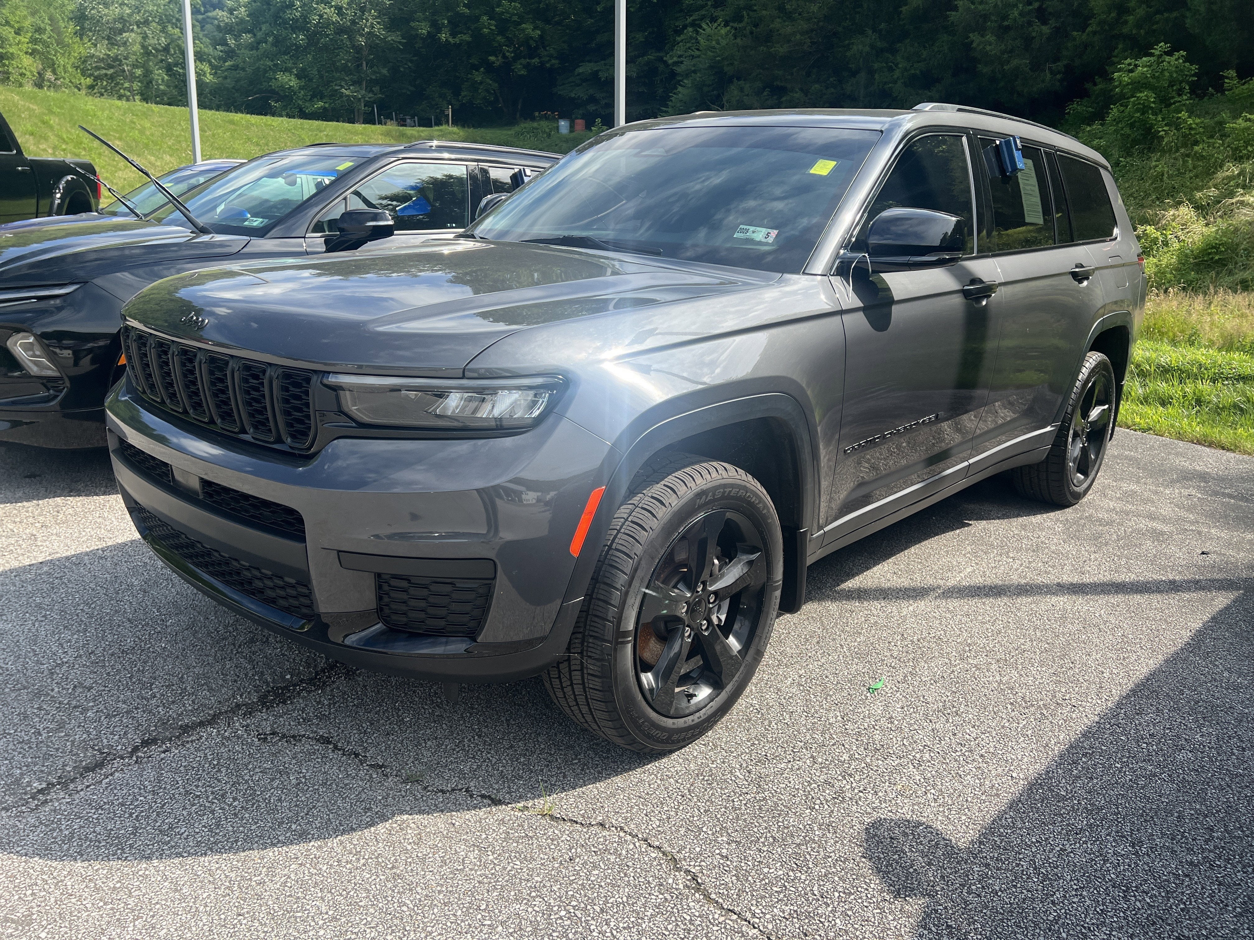 2022 Jeep Grand Cherokee L Altitude