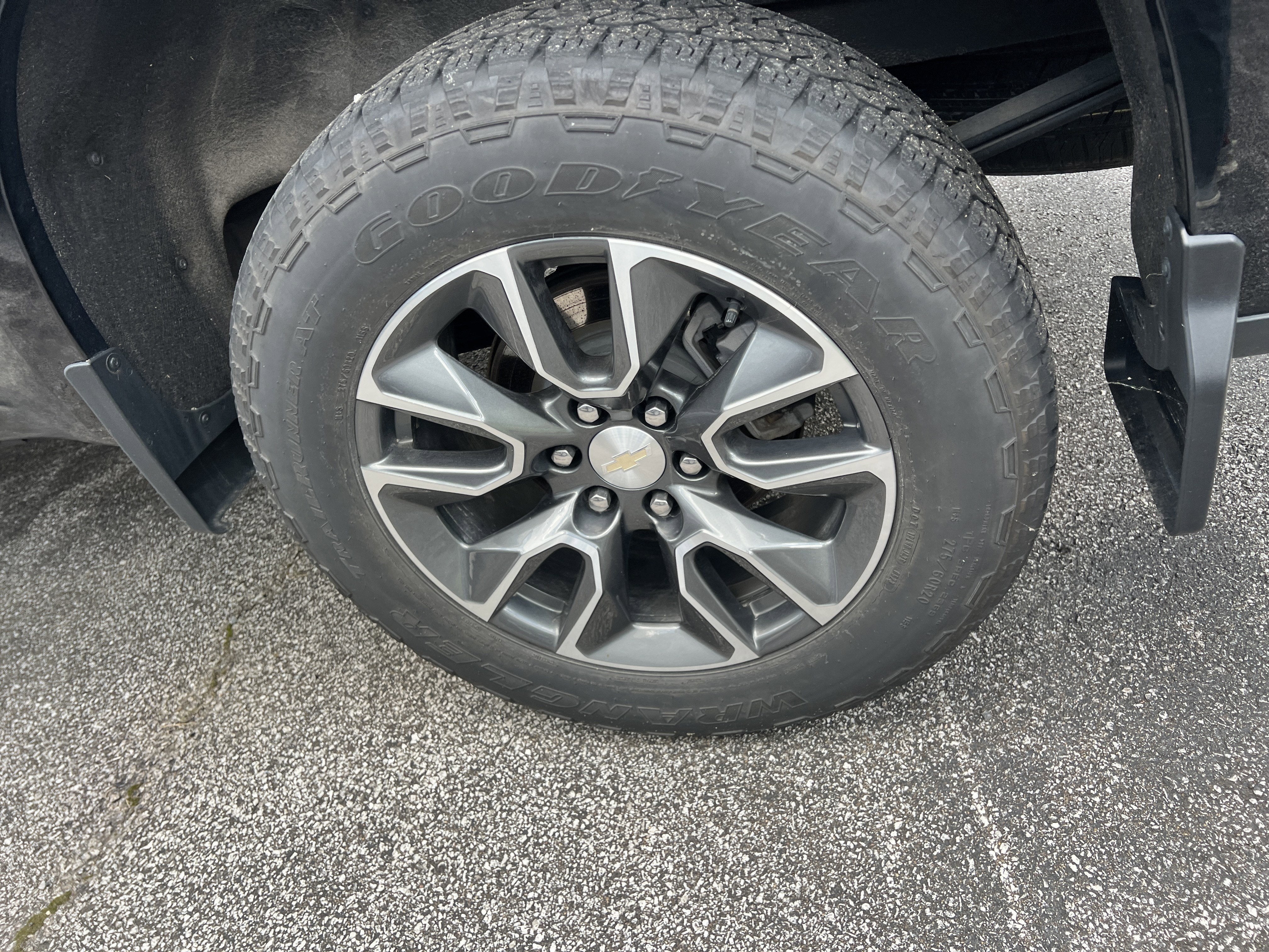 2023 Chevrolet Silverado 1500 LT (2FL)