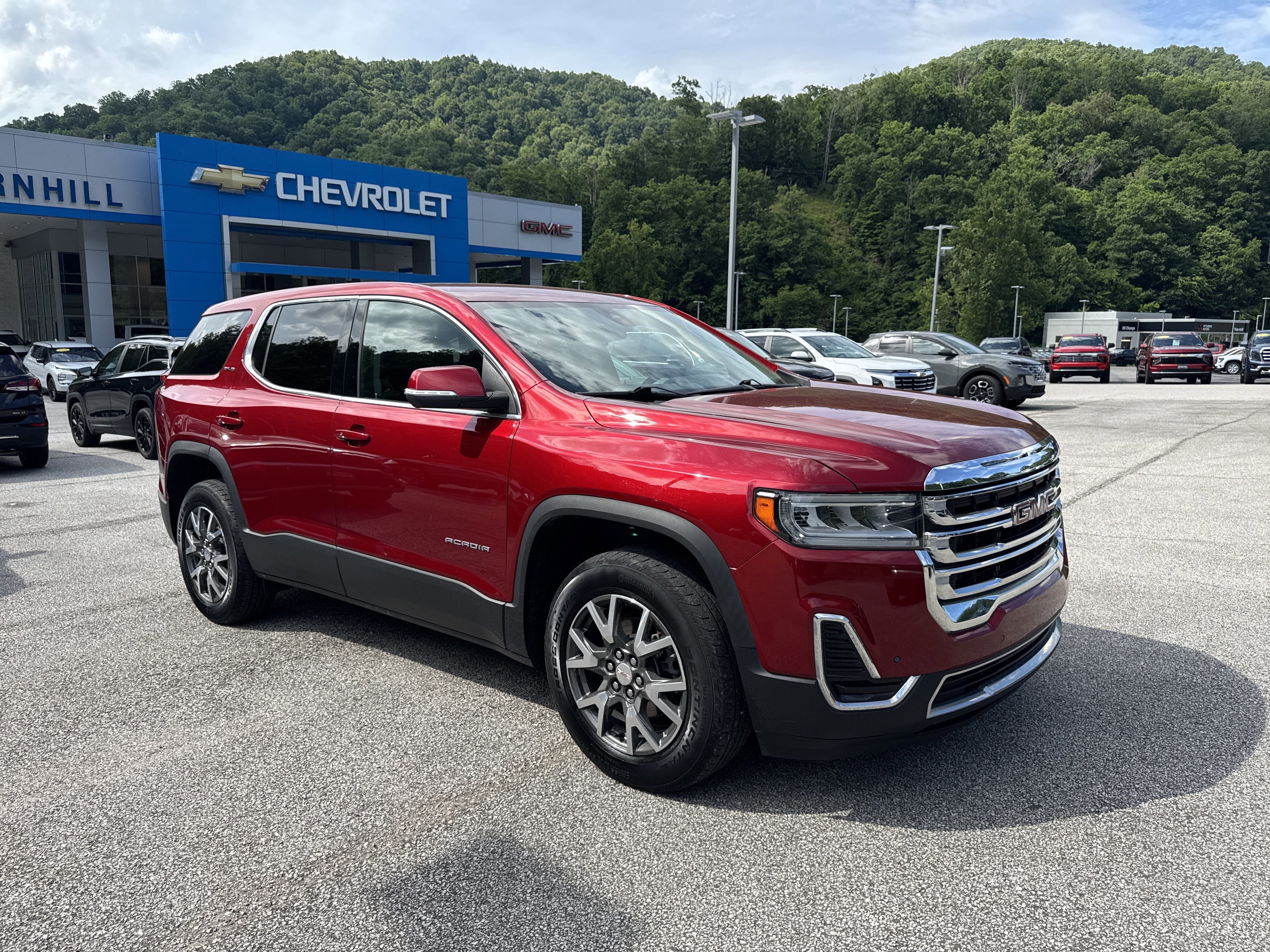 2023 GMC Acadia SLE