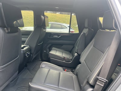 2025 GMC Yukon Elevation