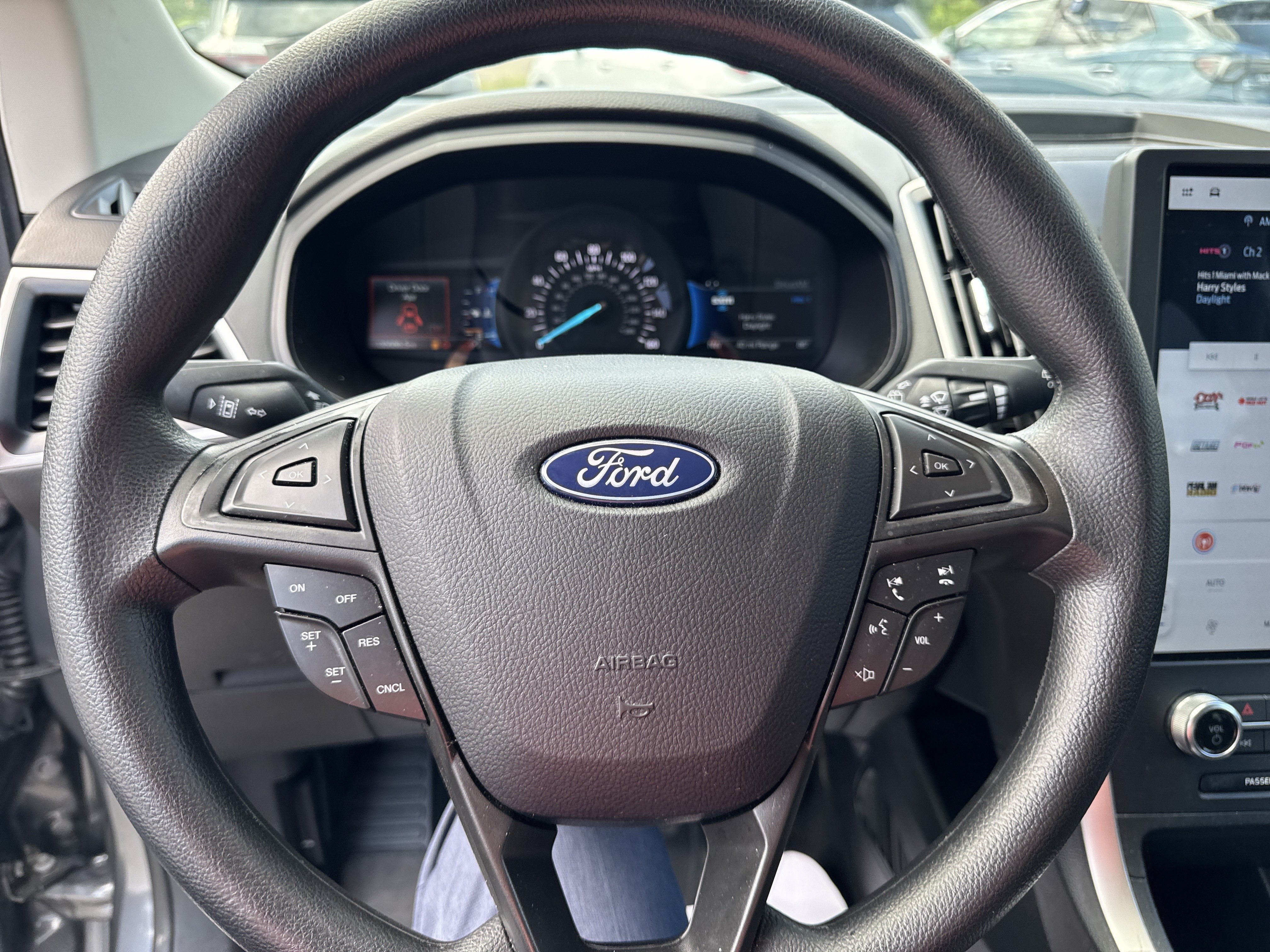 2024 Ford Edge SE
