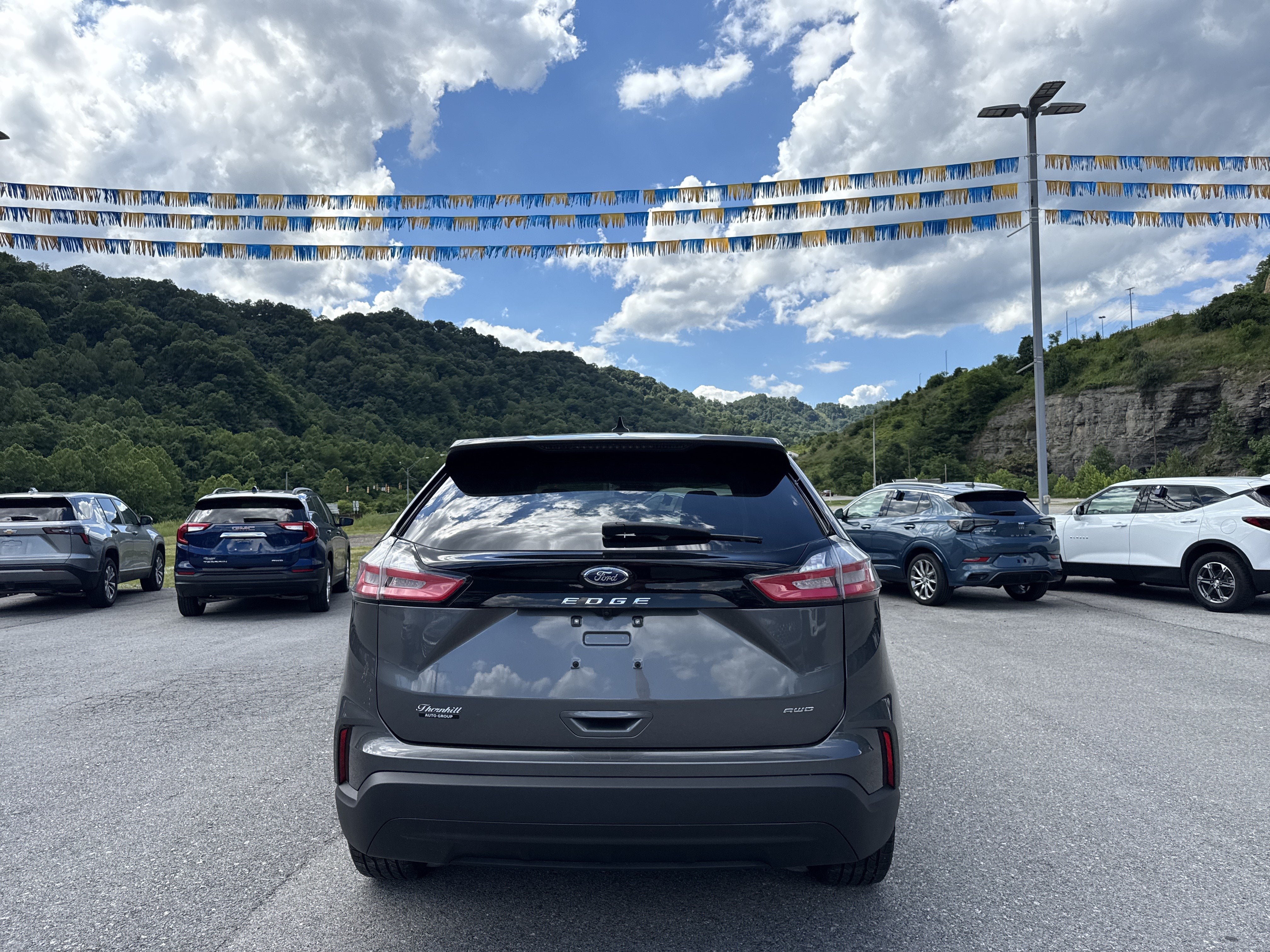 2024 Ford Edge SE