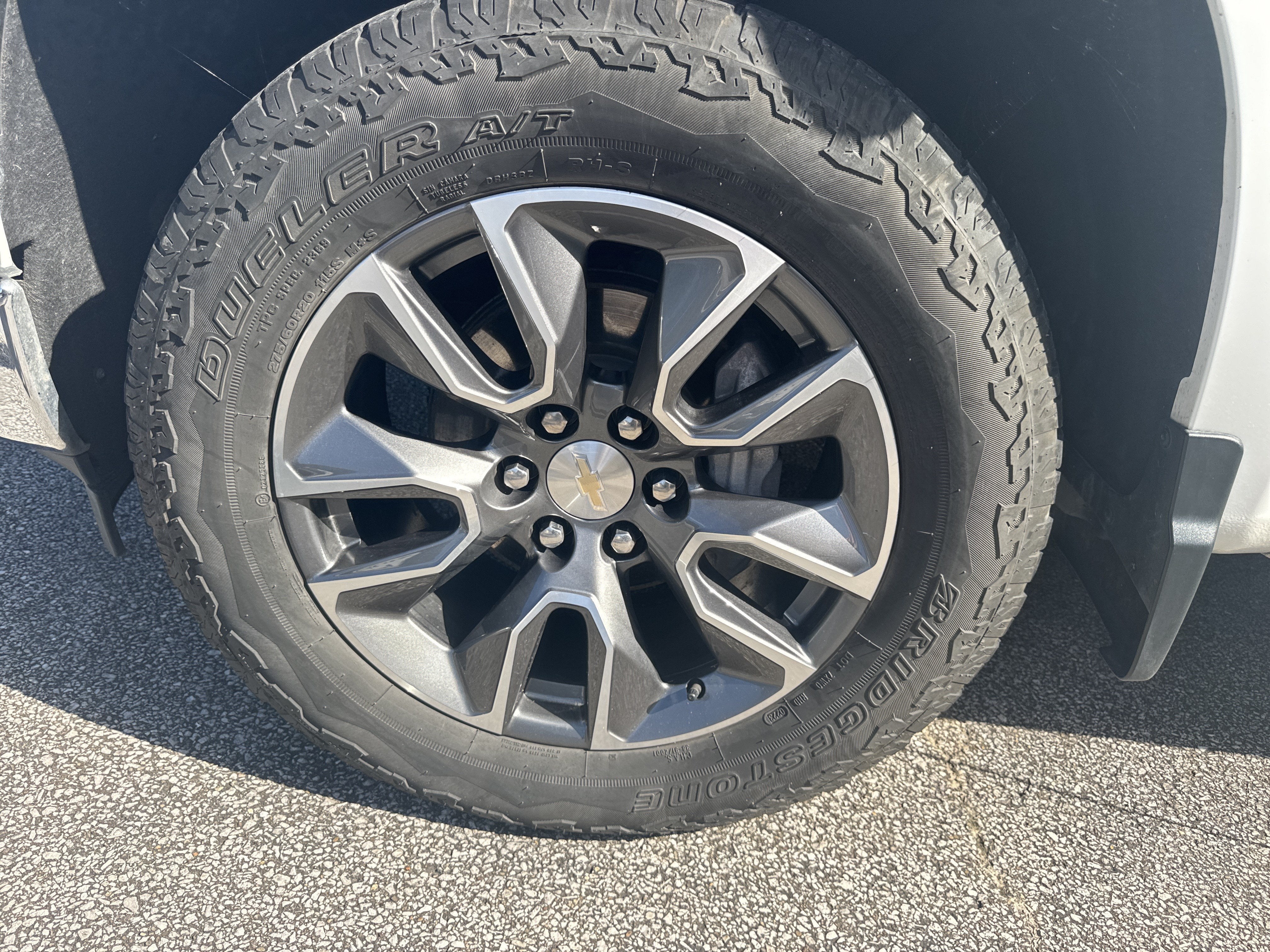 2023 Chevrolet Silverado 1500 LT (2FL)