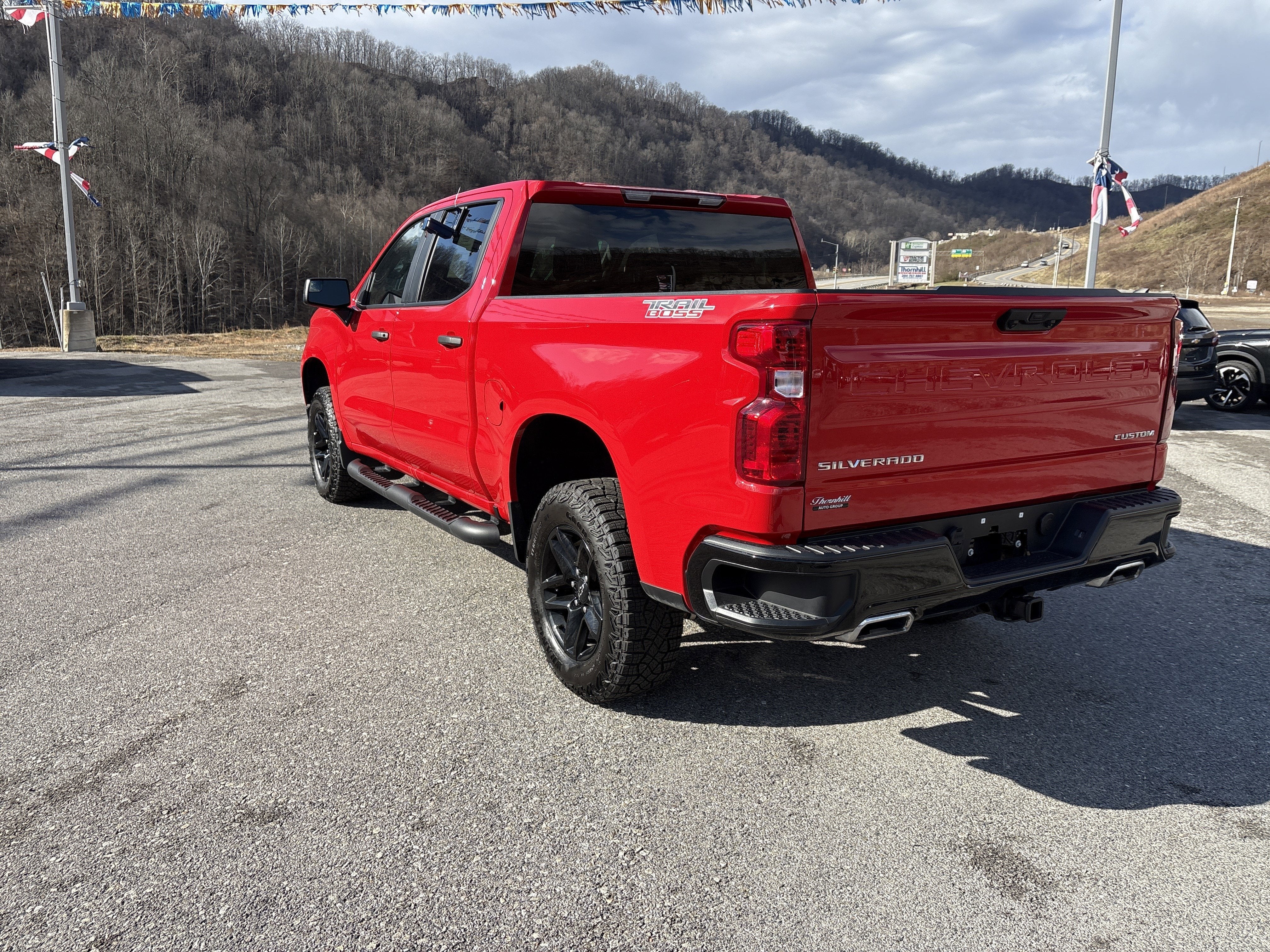 2025 Chevrolet Silverado 1500 Custom Trail Boss