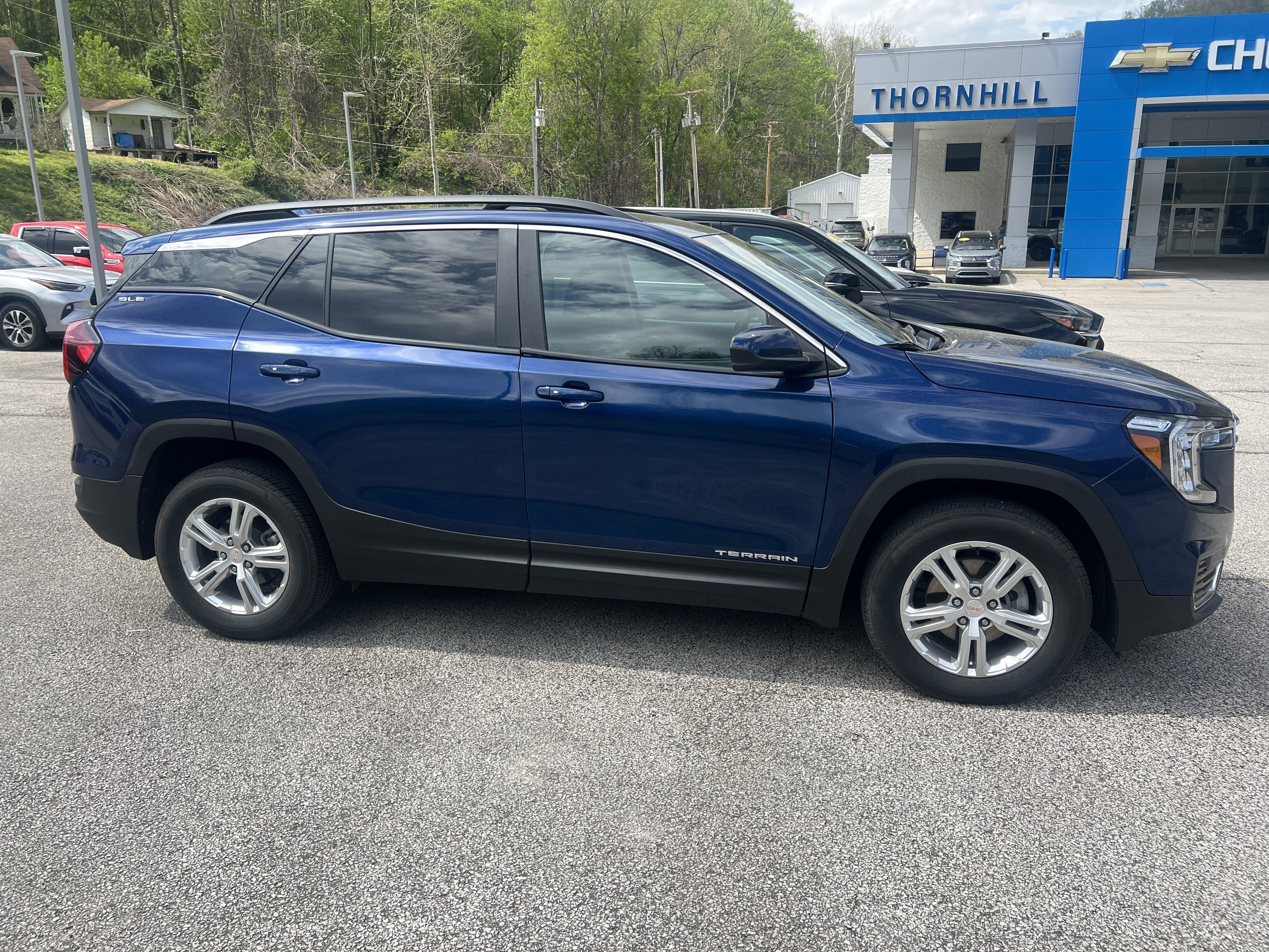 2022 GMC Terrain SLE