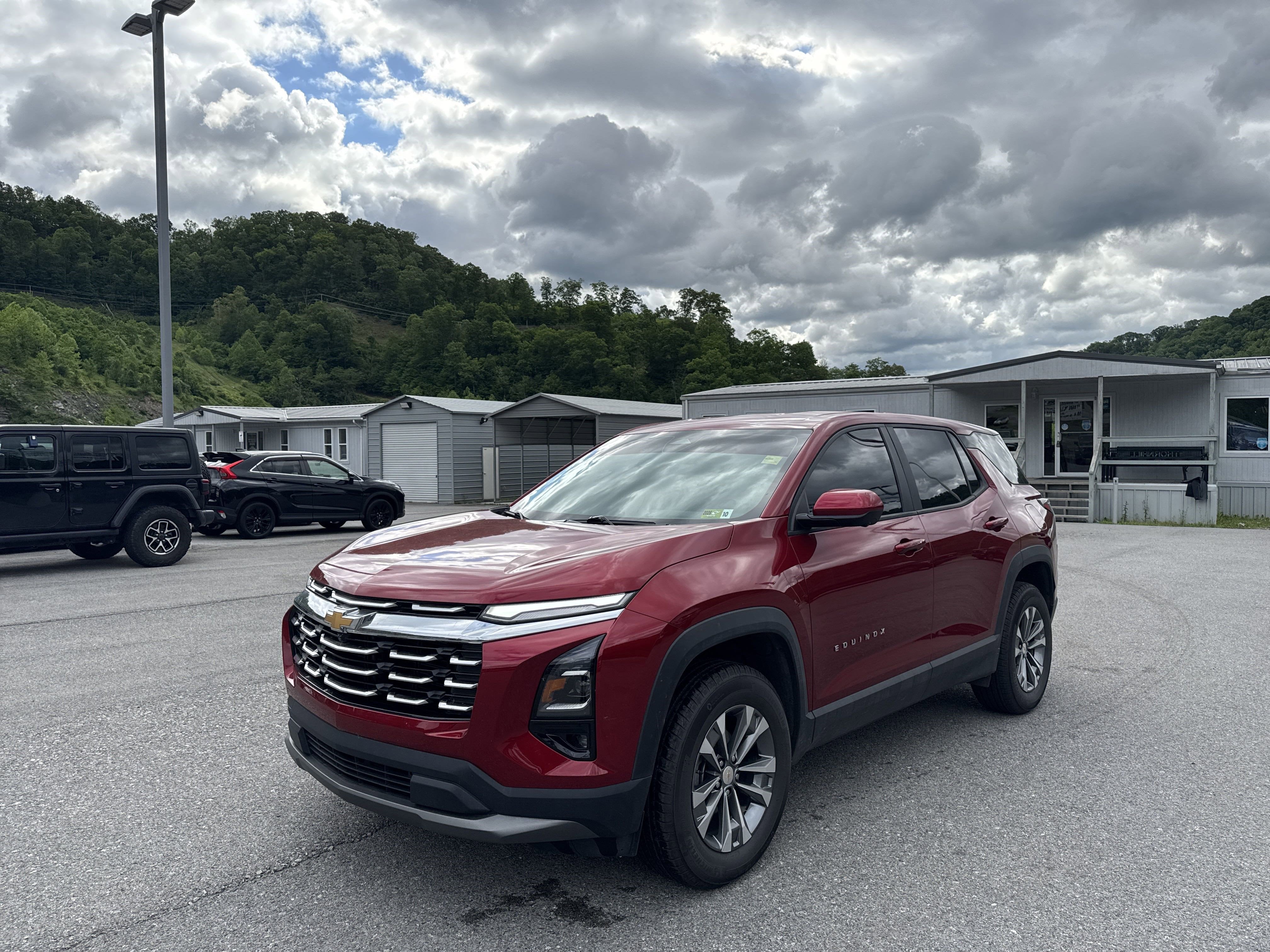 2025 Chevrolet Equinox LT