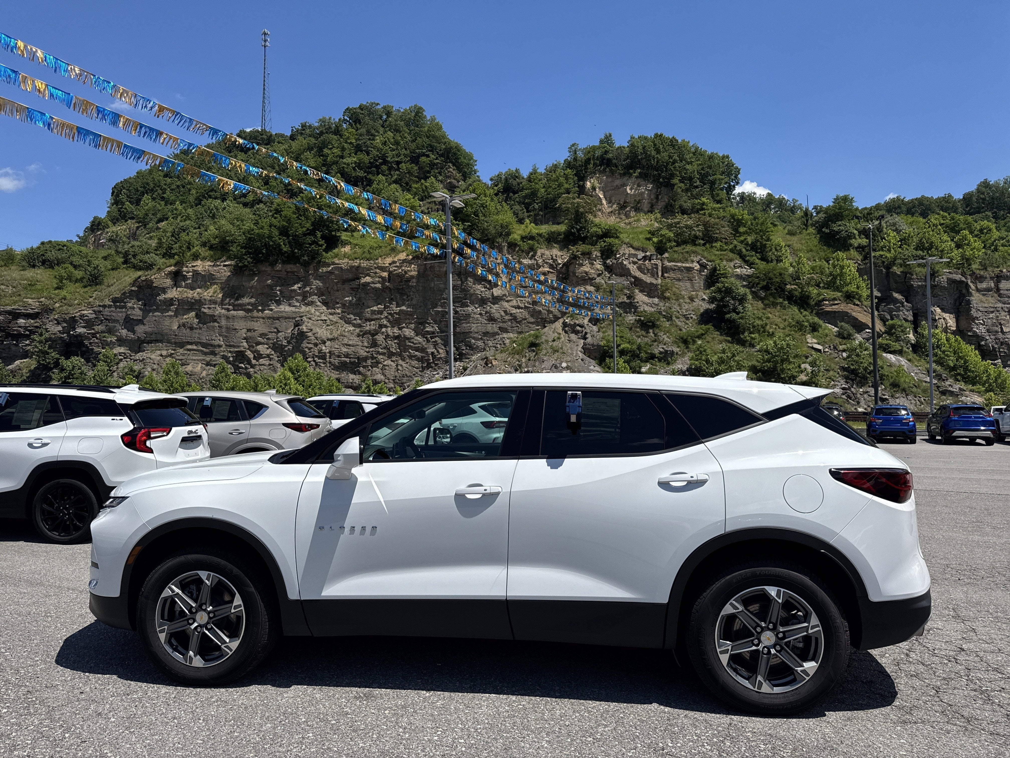 2025 Chevrolet Blazer 2LT