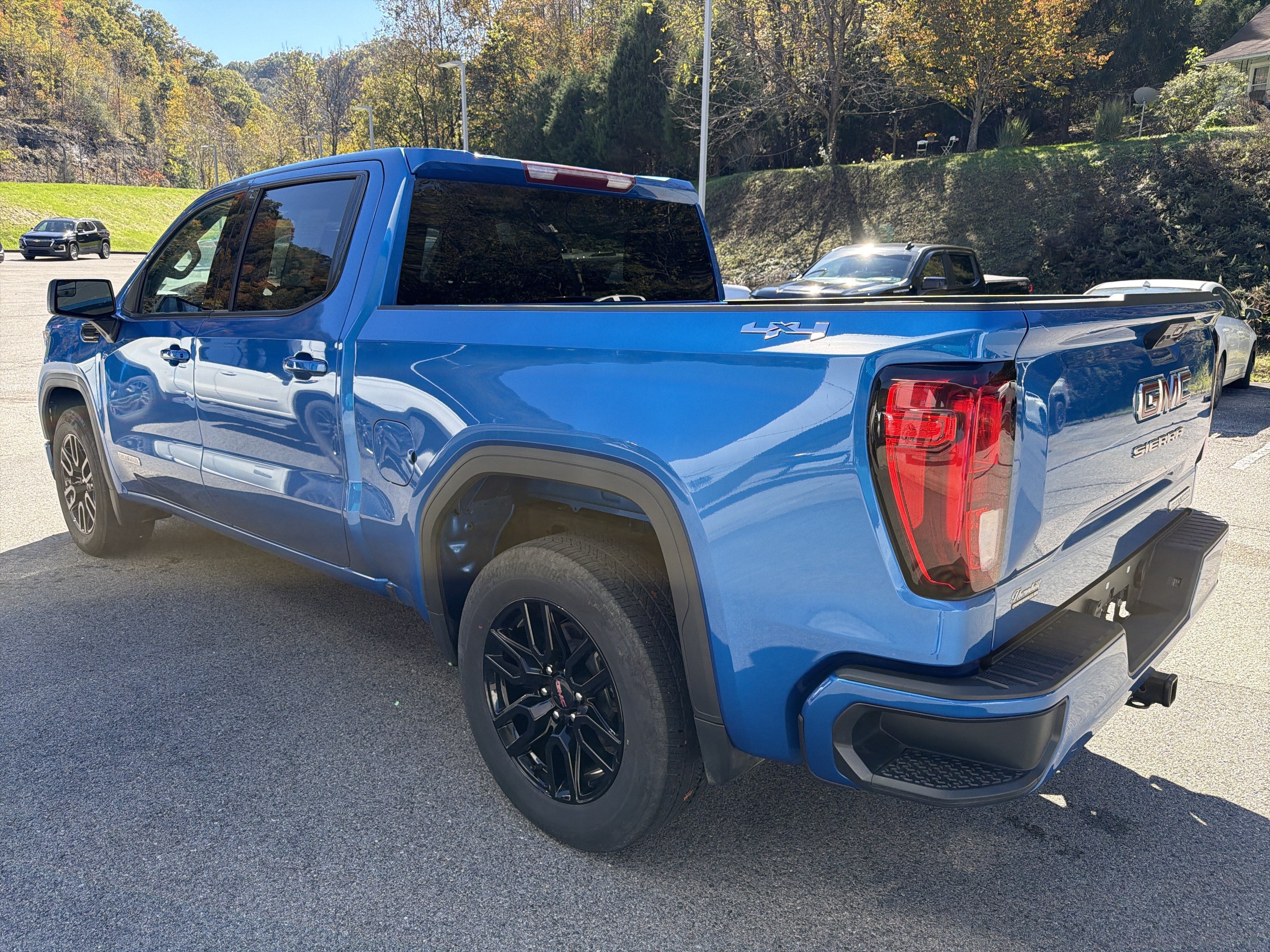 2023 GMC Sierra 1500 Elevation
