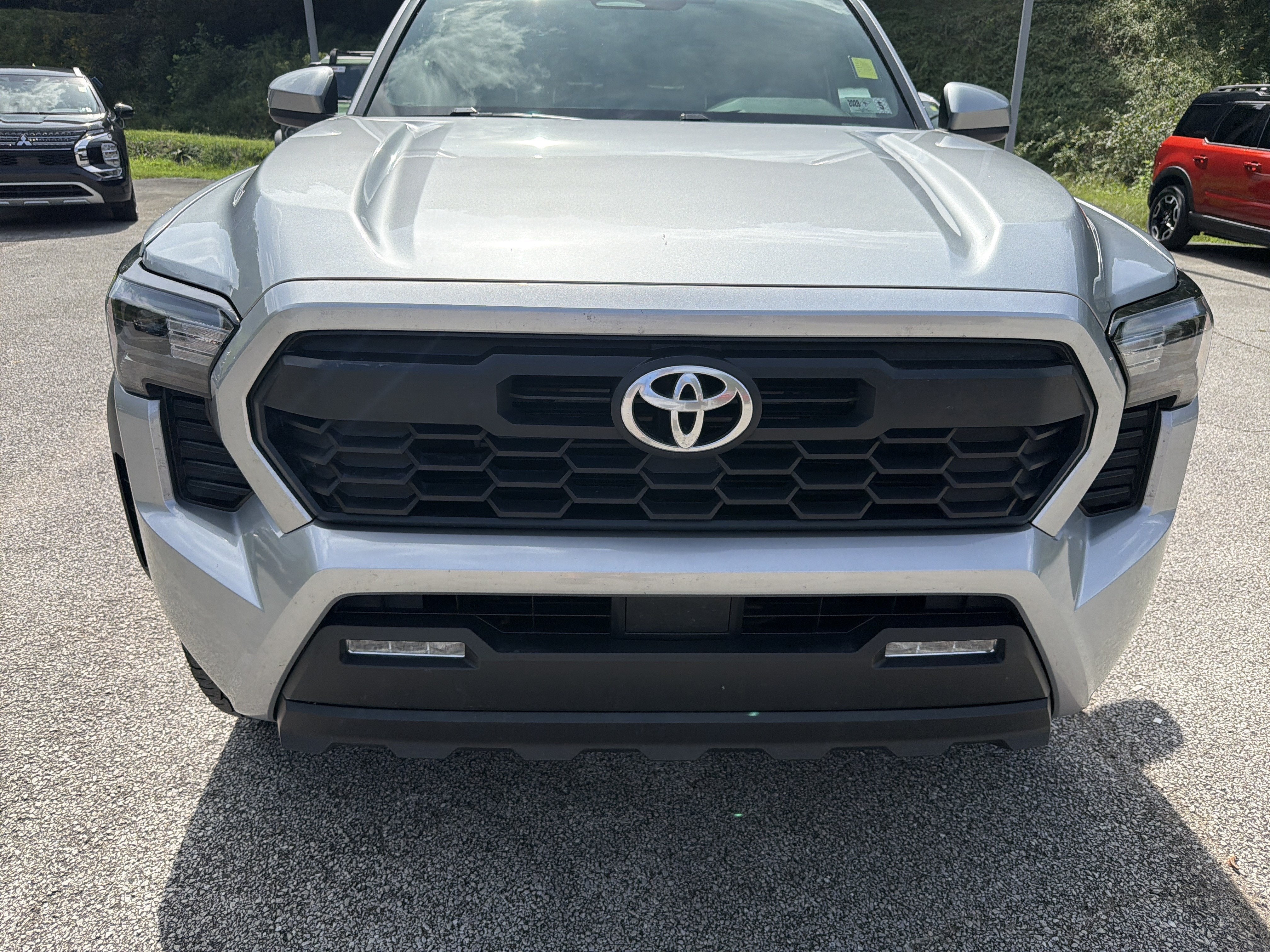 2025 Toyota Tacoma 4WD SR