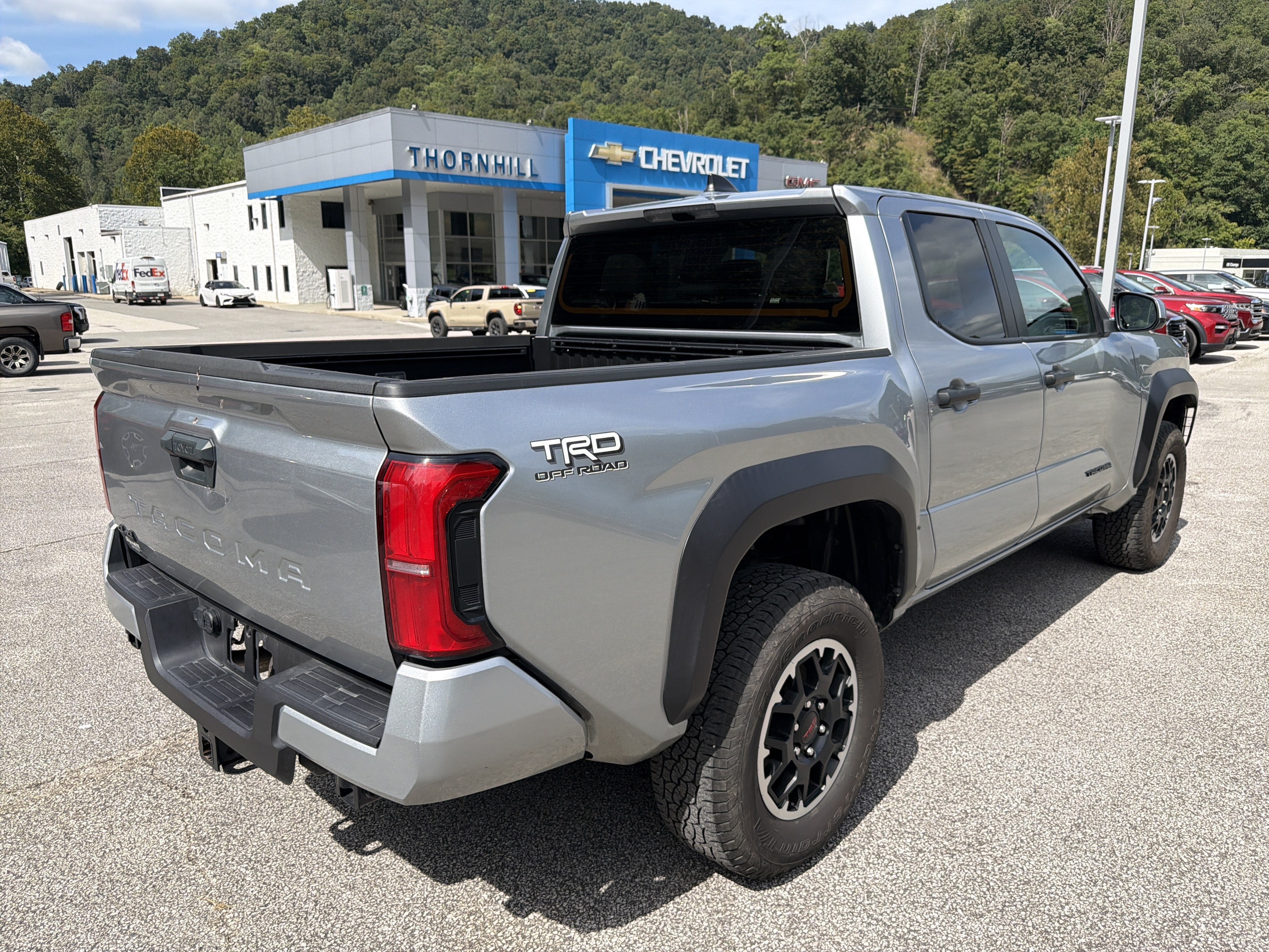 2025 Toyota Tacoma 4WD SR