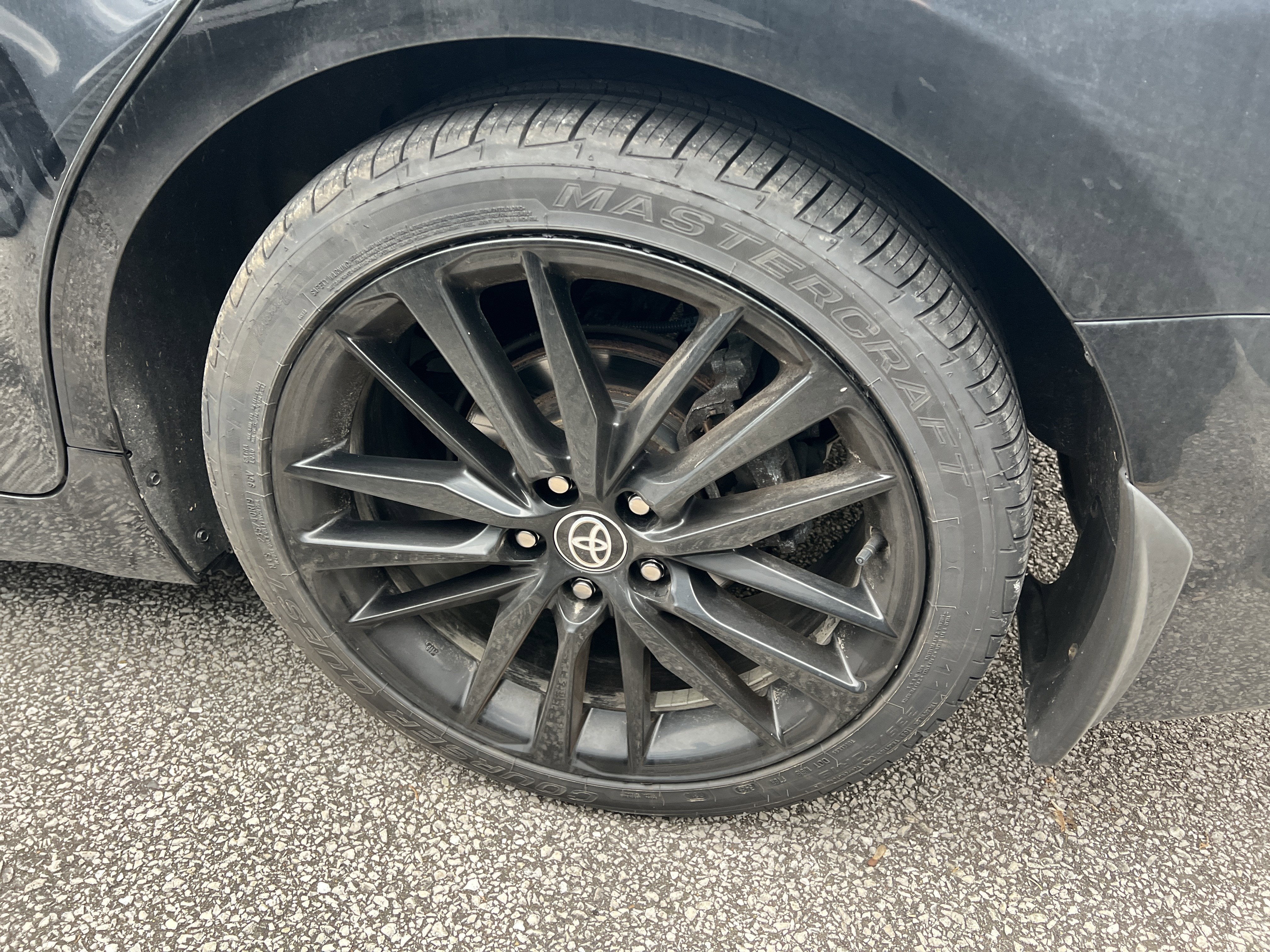 2023 Toyota Camry Hybrid XSE