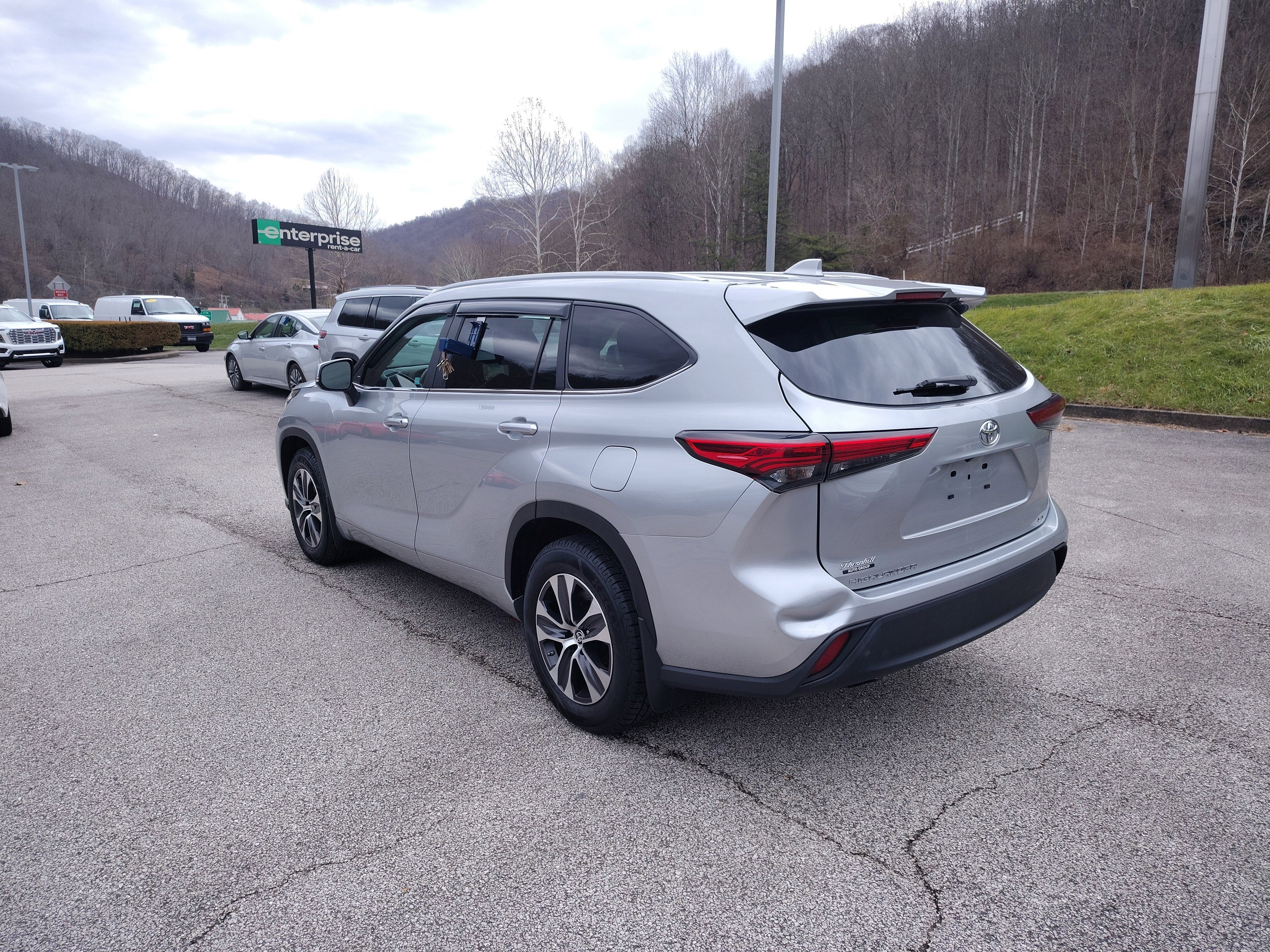 2023 Toyota Highlander L