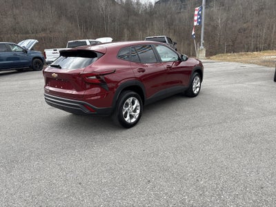 2025 Chevrolet Trax LS