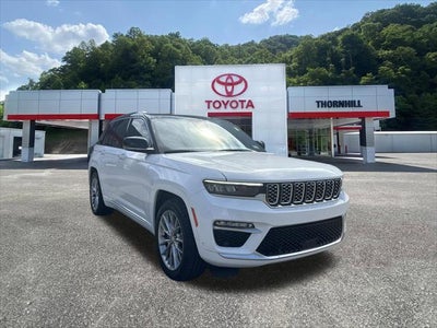 2022 Jeep Grand Cherokee Summit