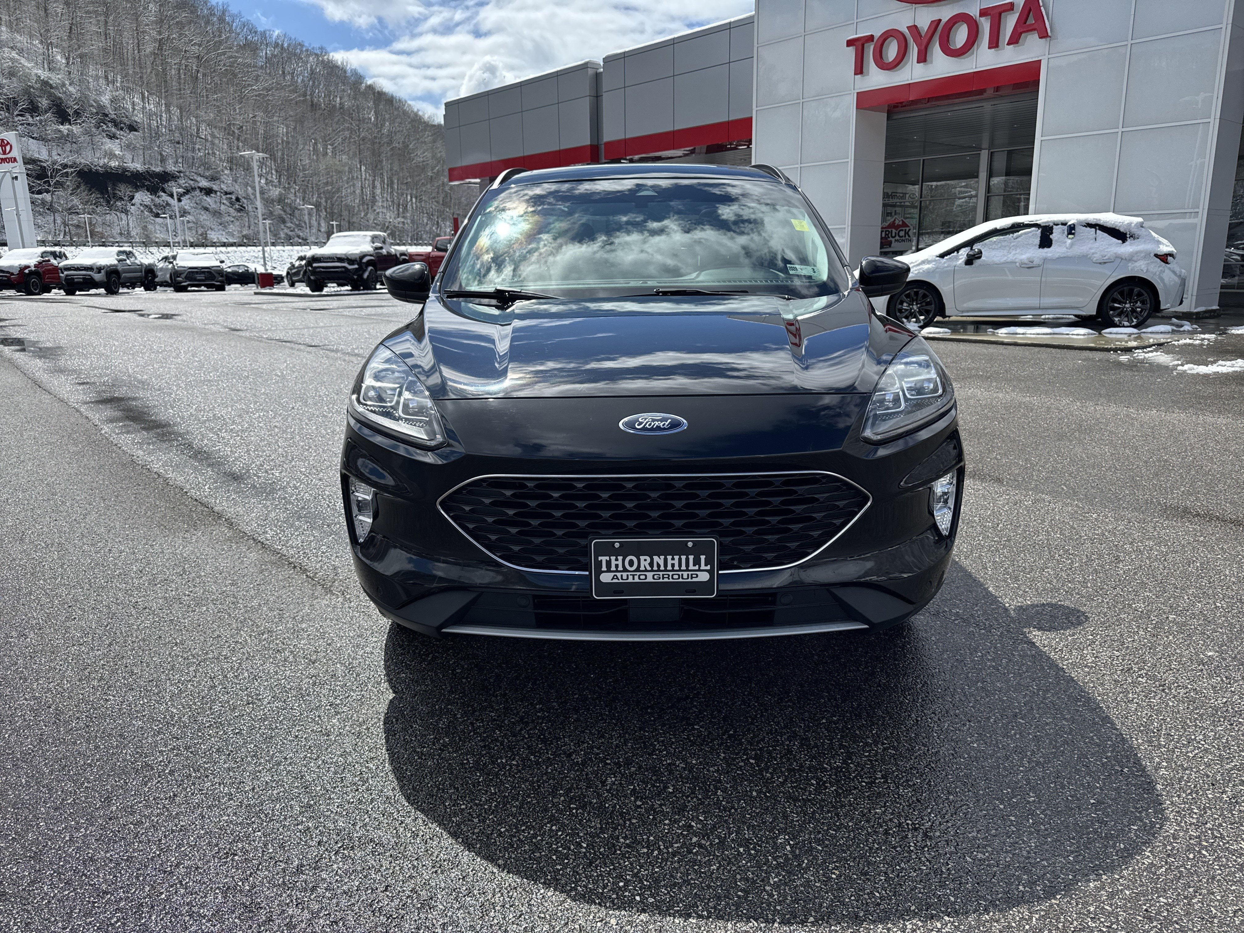 2022 Ford Escape Titanium