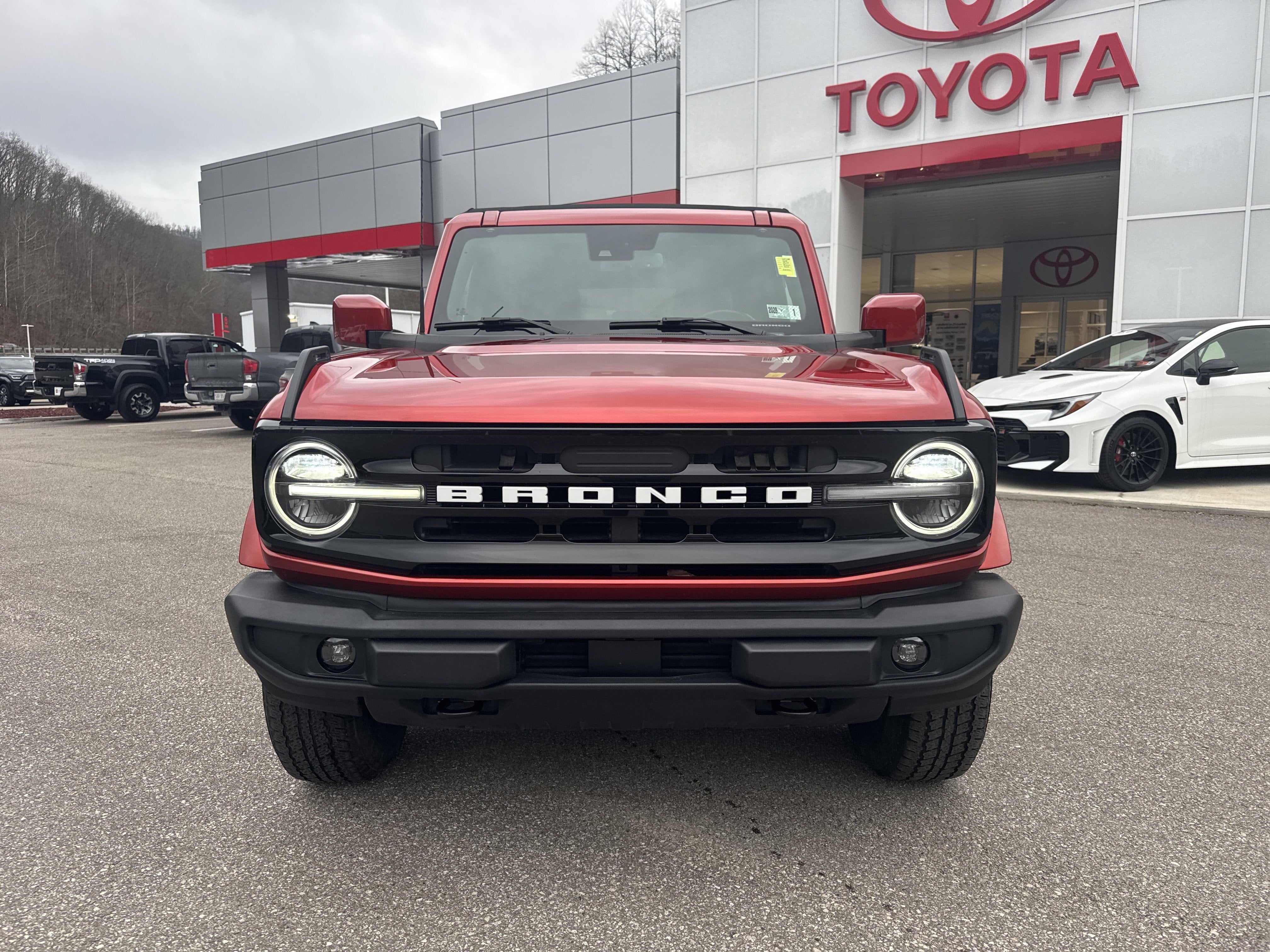 2024 Ford Bronco Outer Banks