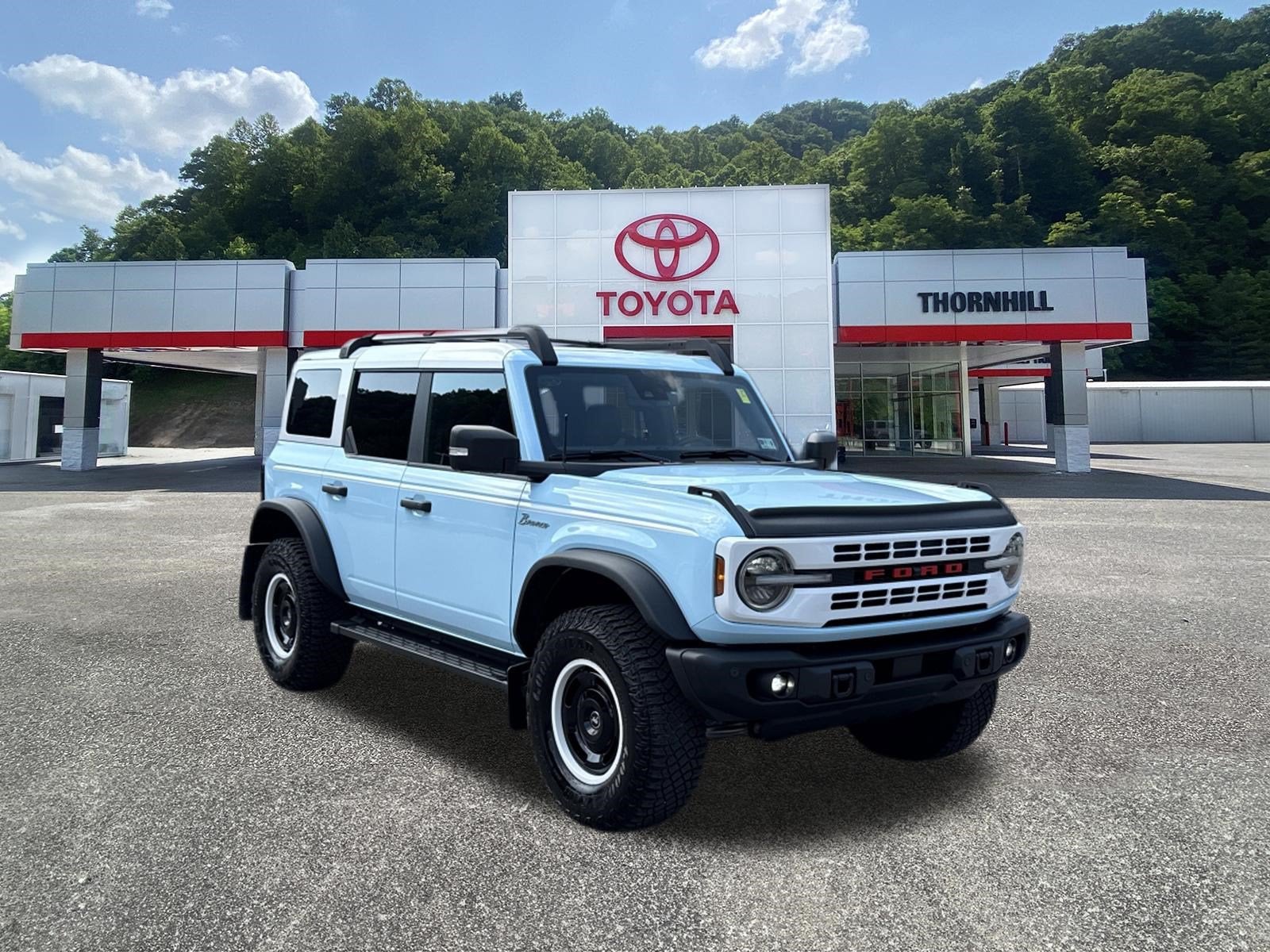 2023 Ford Bronco 4-Door Heritage Limited Edition