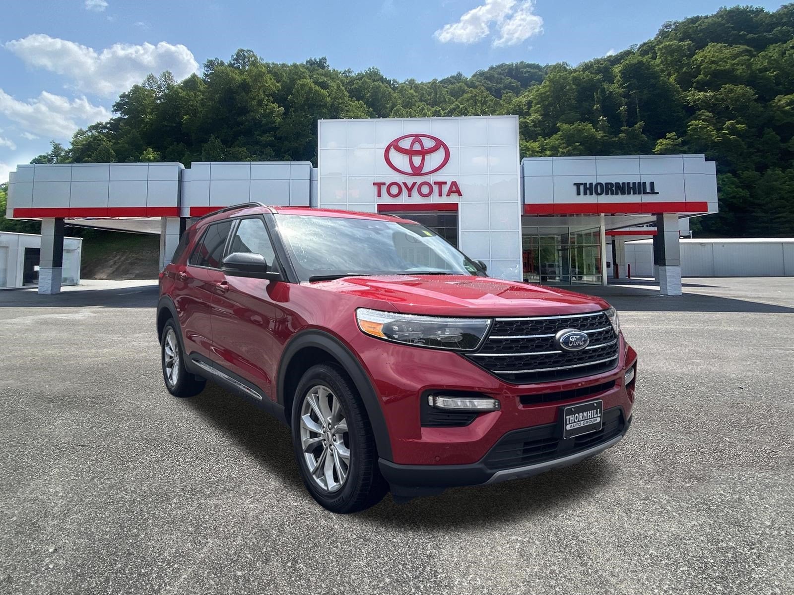2023 Ford Explorer XLT