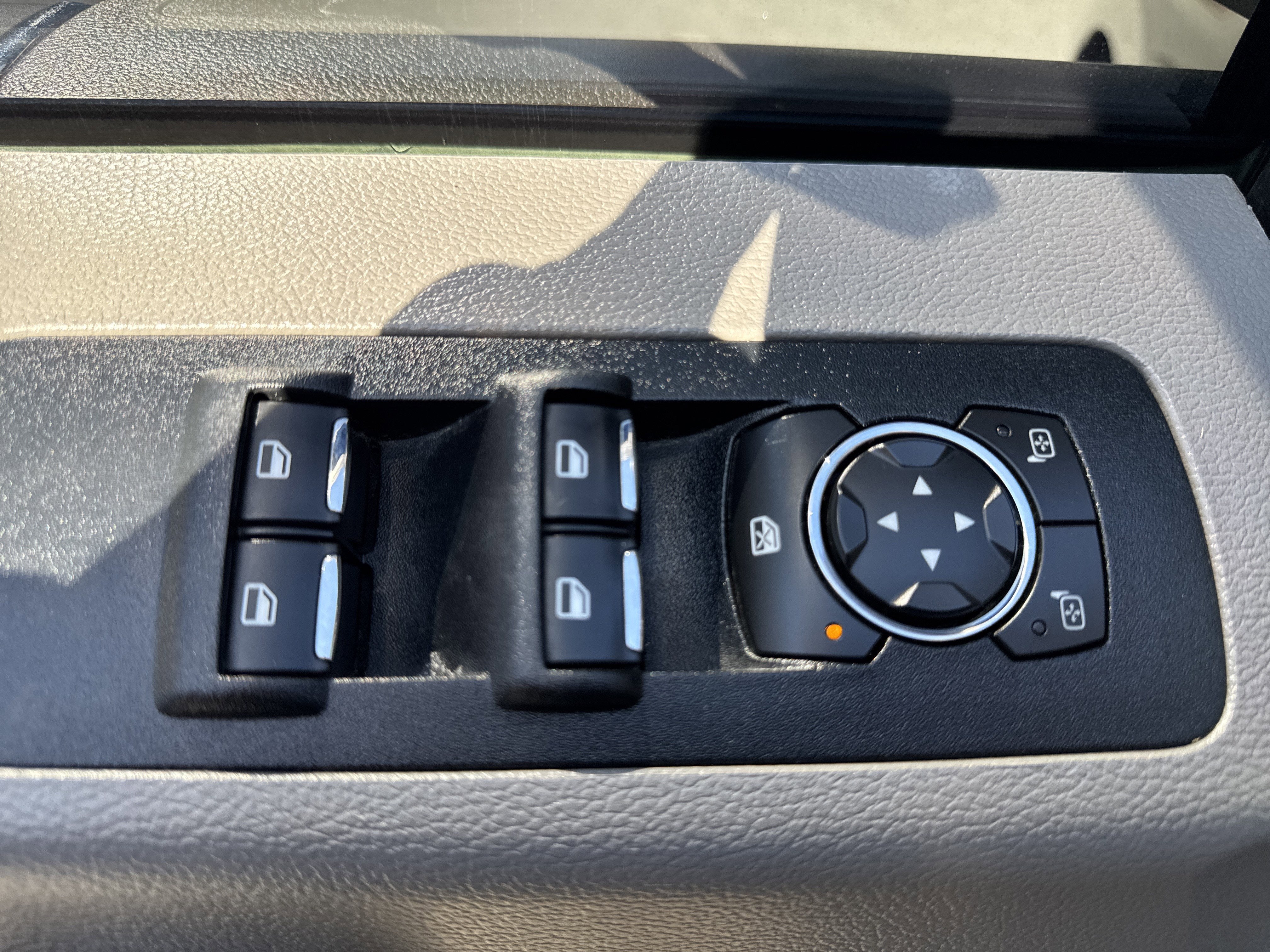 2016 Ford F-150 Base