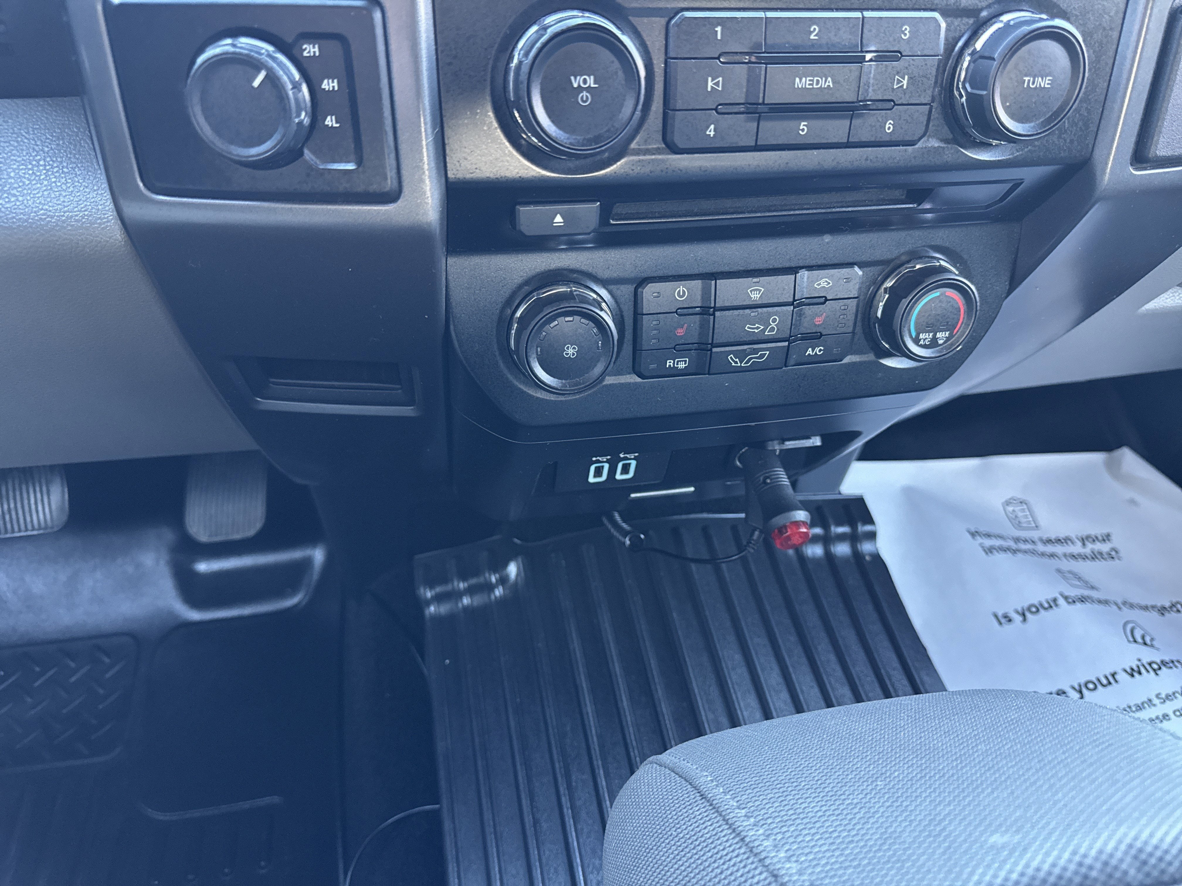 2016 Ford F-150 Base