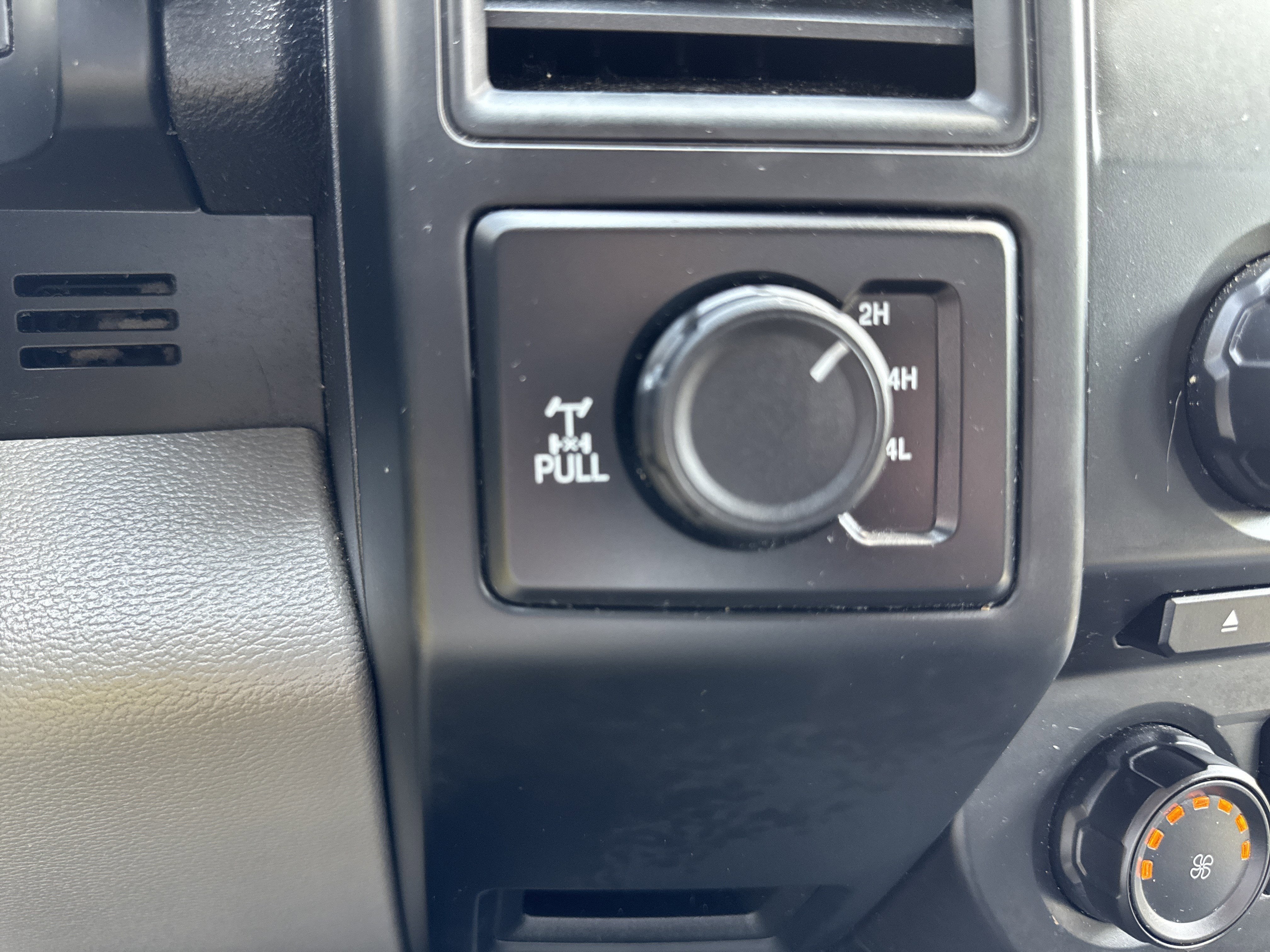 2018 Ford F-150 Base