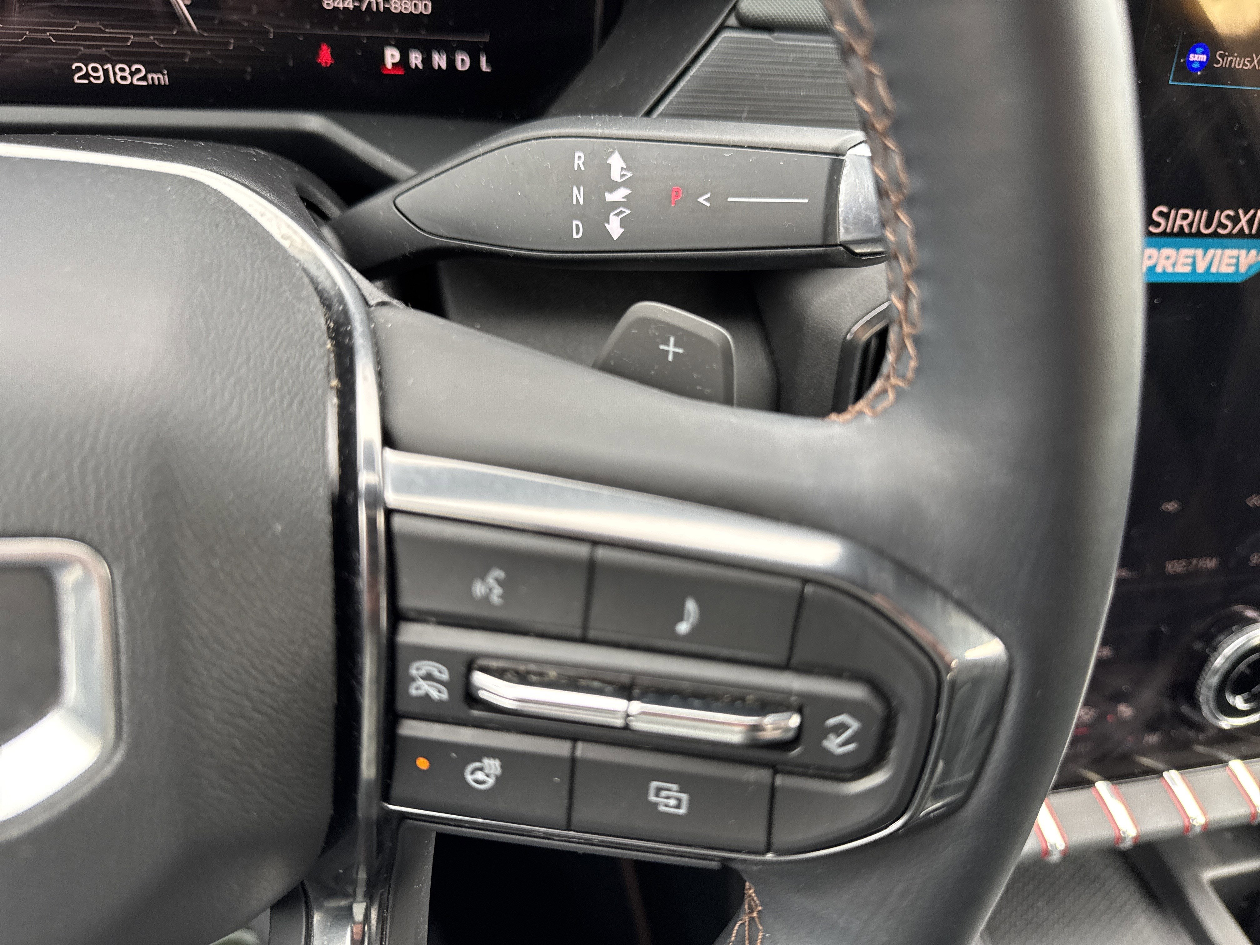 2024 GMC Acadia AWD AT4