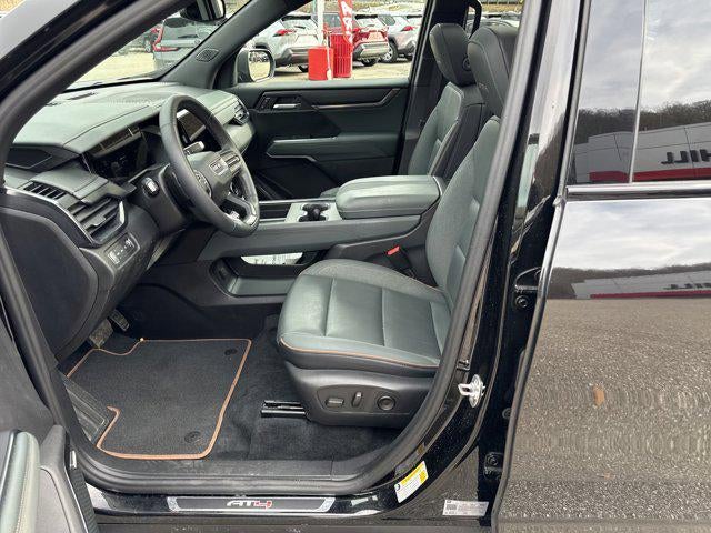 2024 GMC Acadia AWD AT4