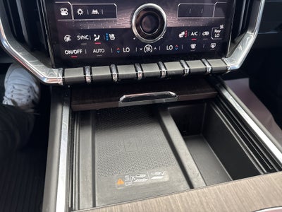 2024 GMC Acadia AWD Denali