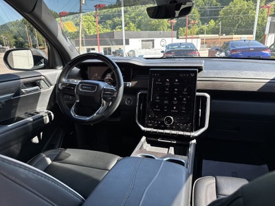 2024 GMC Acadia AWD Denali