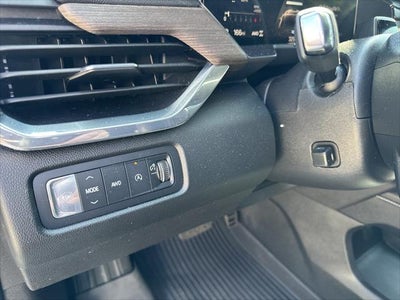 2024 GMC Acadia AWD Denali