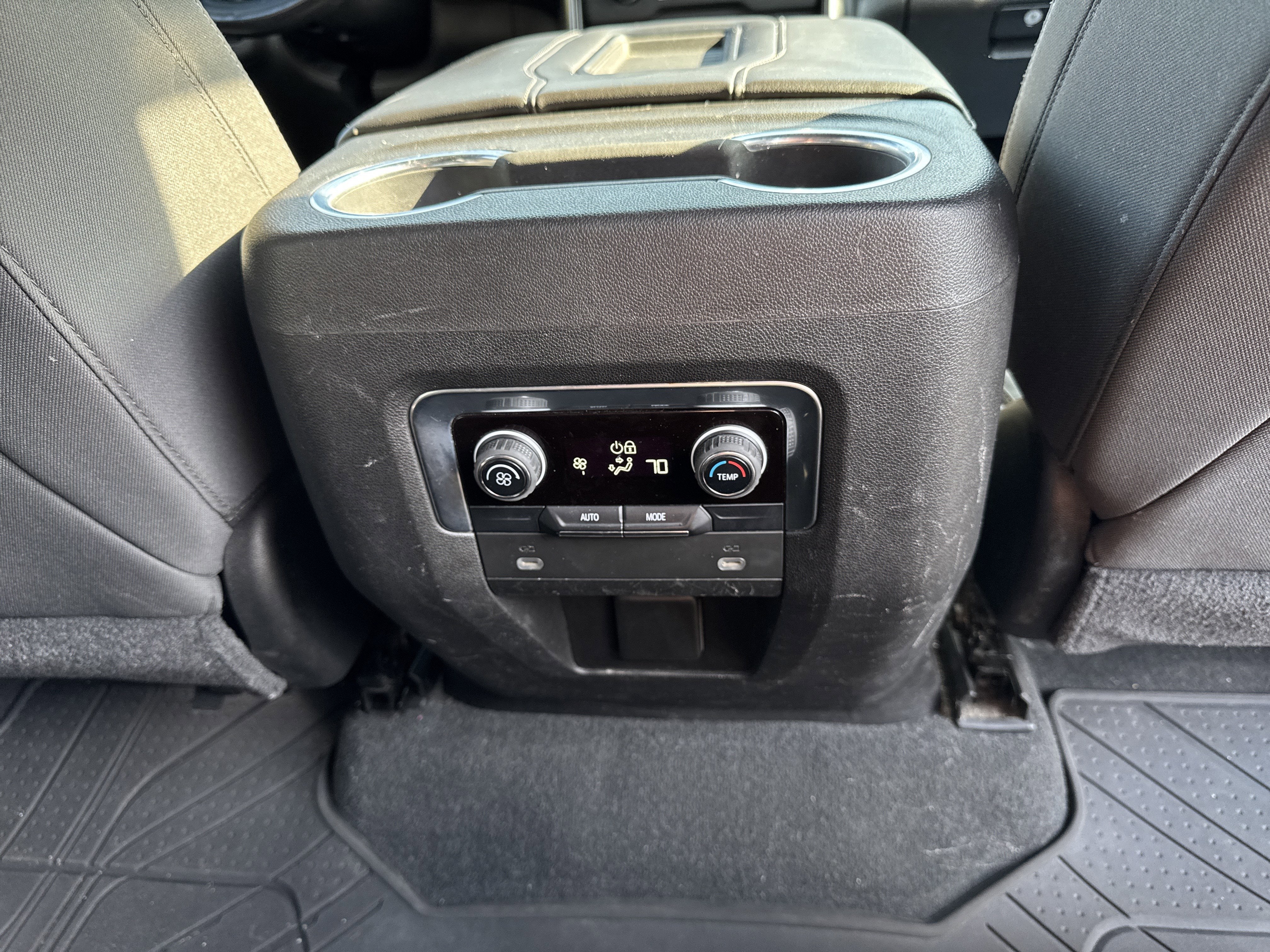 2021 Chevrolet Suburban LS