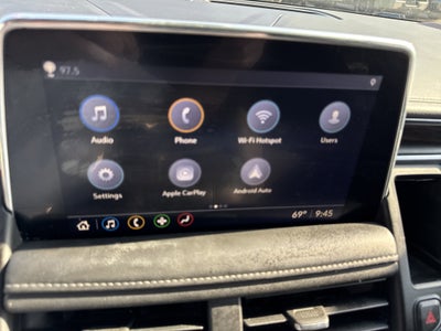 2021 Chevrolet Suburban LS