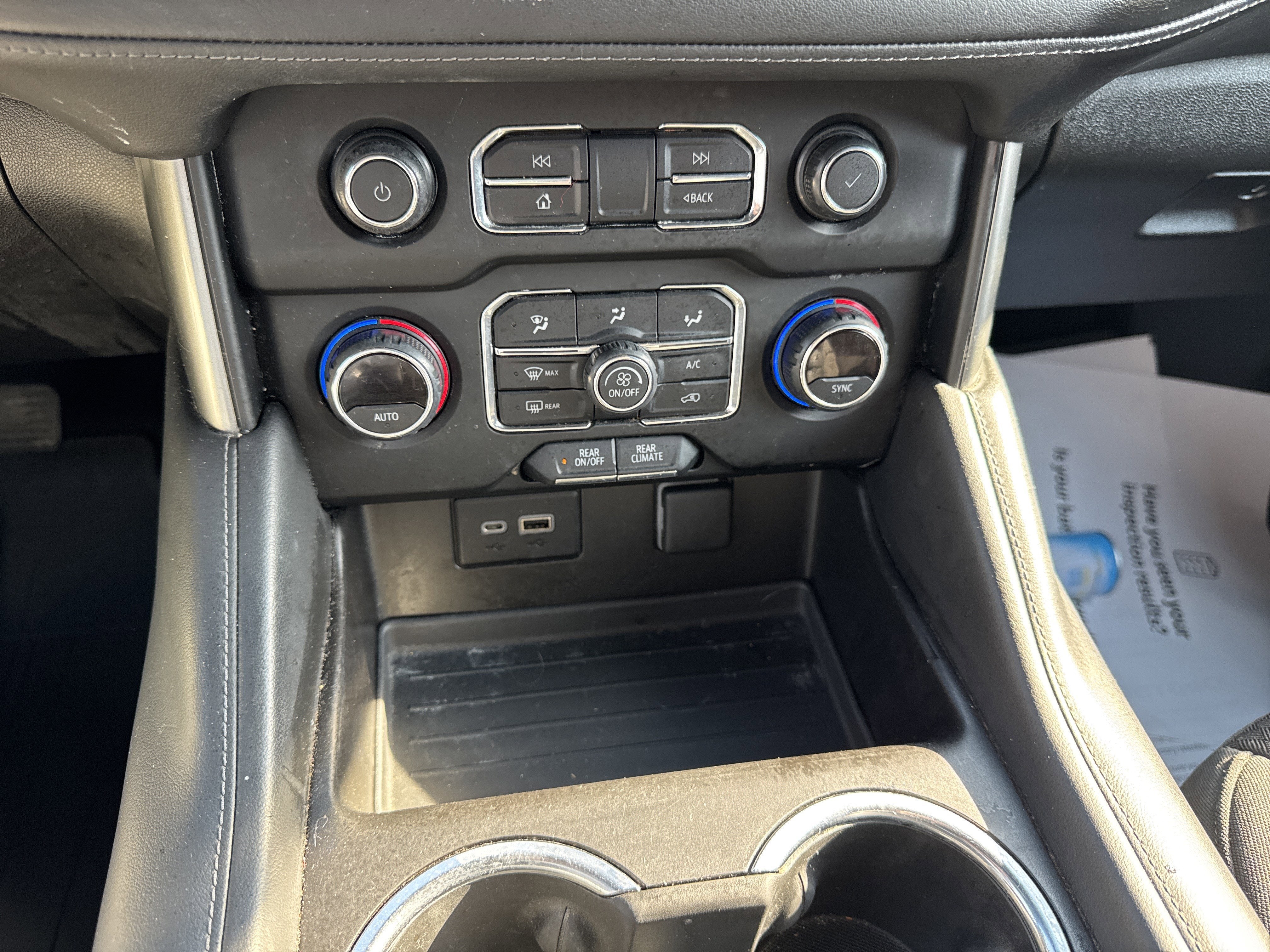 2021 Chevrolet Suburban LS