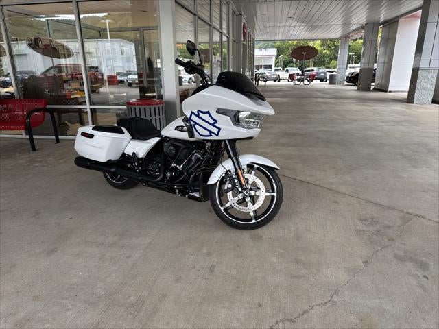 2024 HARLEY DAVIDSON ROAD GLIDE Base