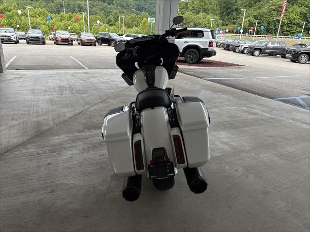 2024 HARLEY DAVIDSON ROAD GLIDE Base