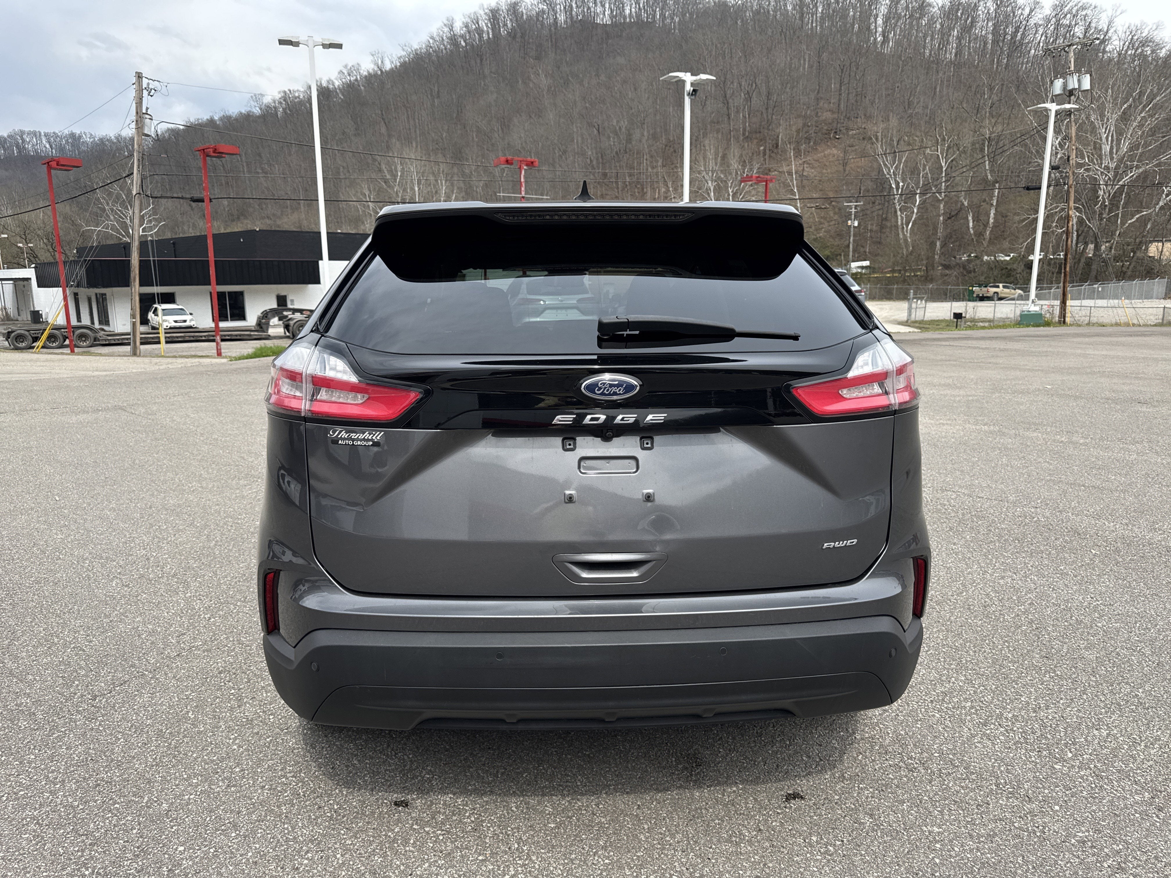 2021 Ford Edge SE
