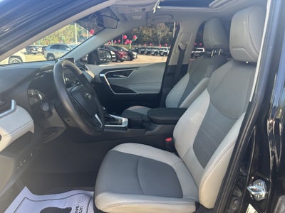 2024 Toyota RAV4 XLE Premium