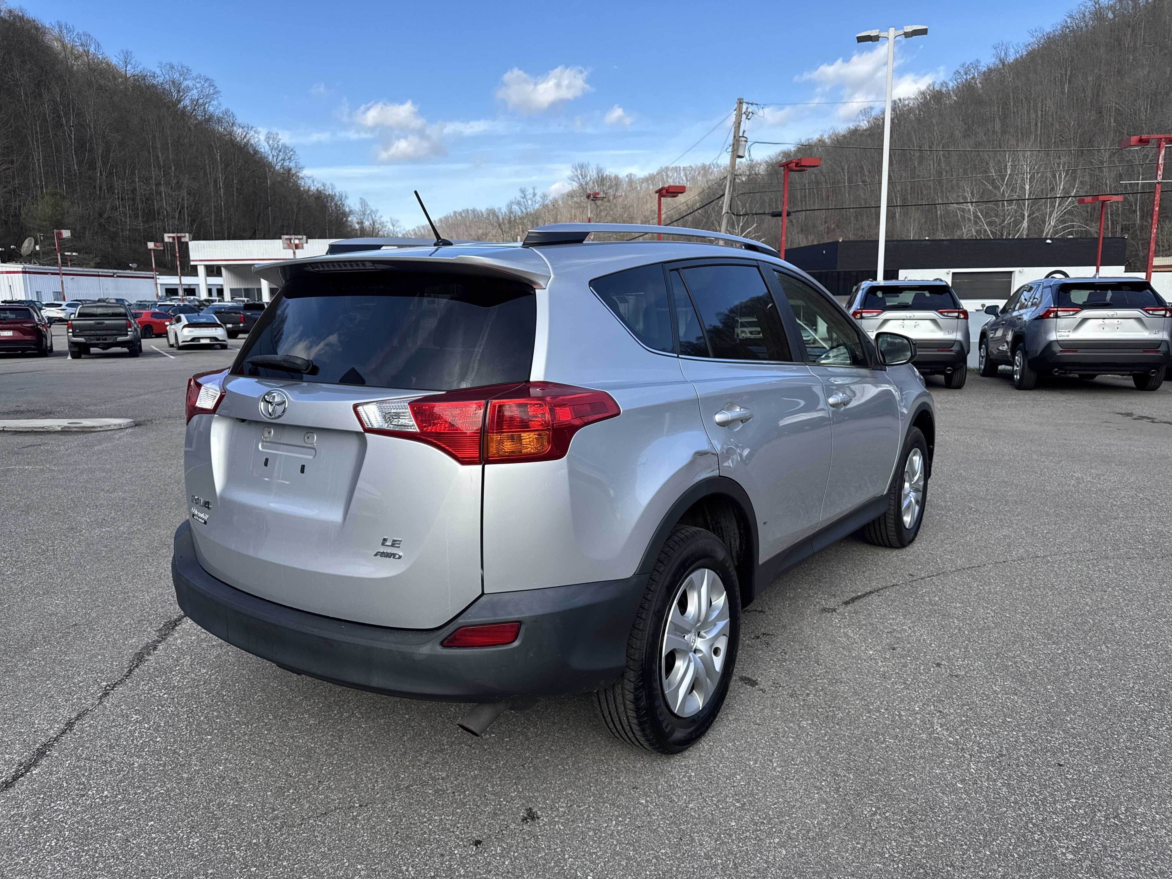 2013 Toyota RAV4 LE