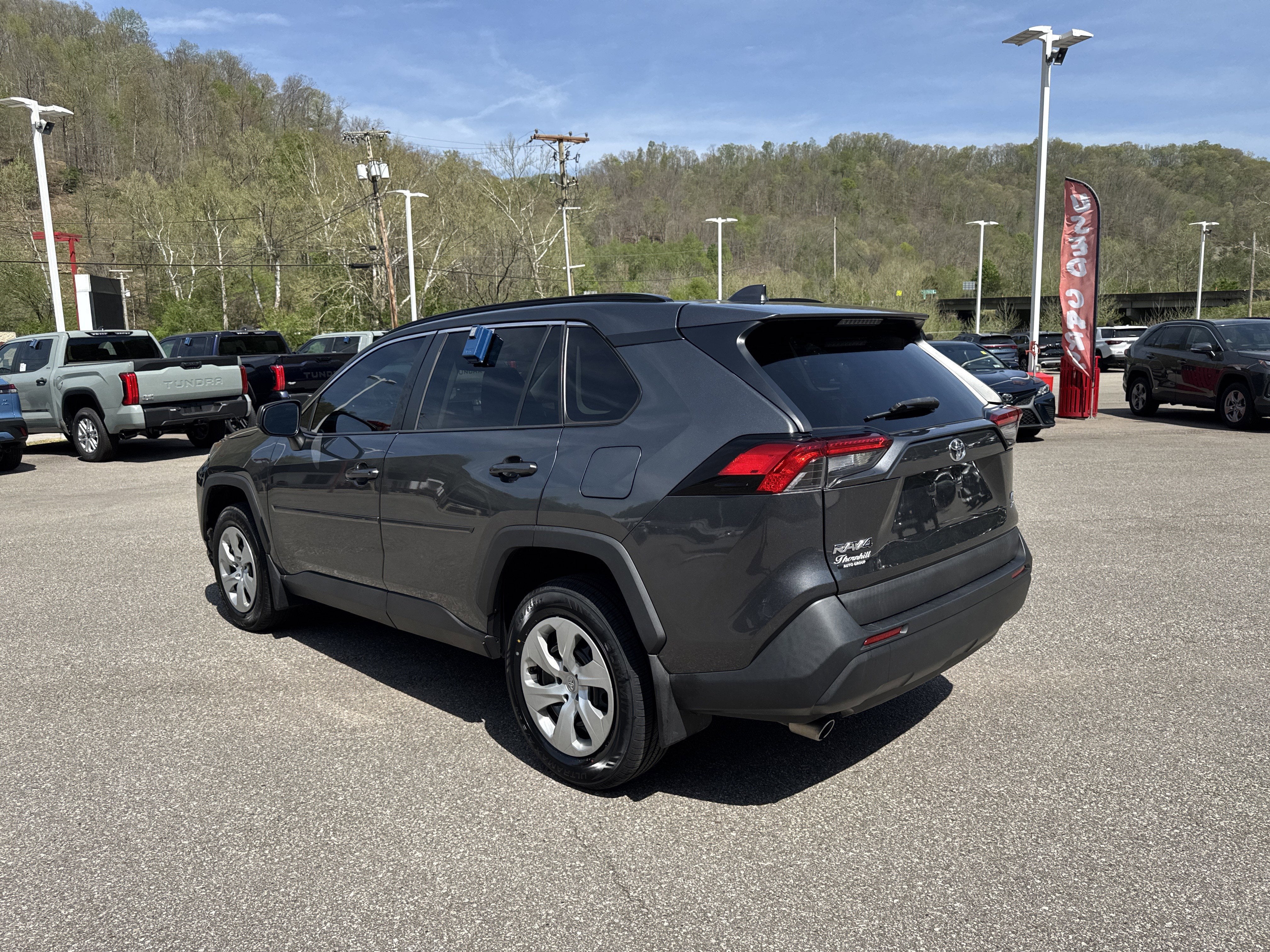 2020 Toyota RAV4 LE