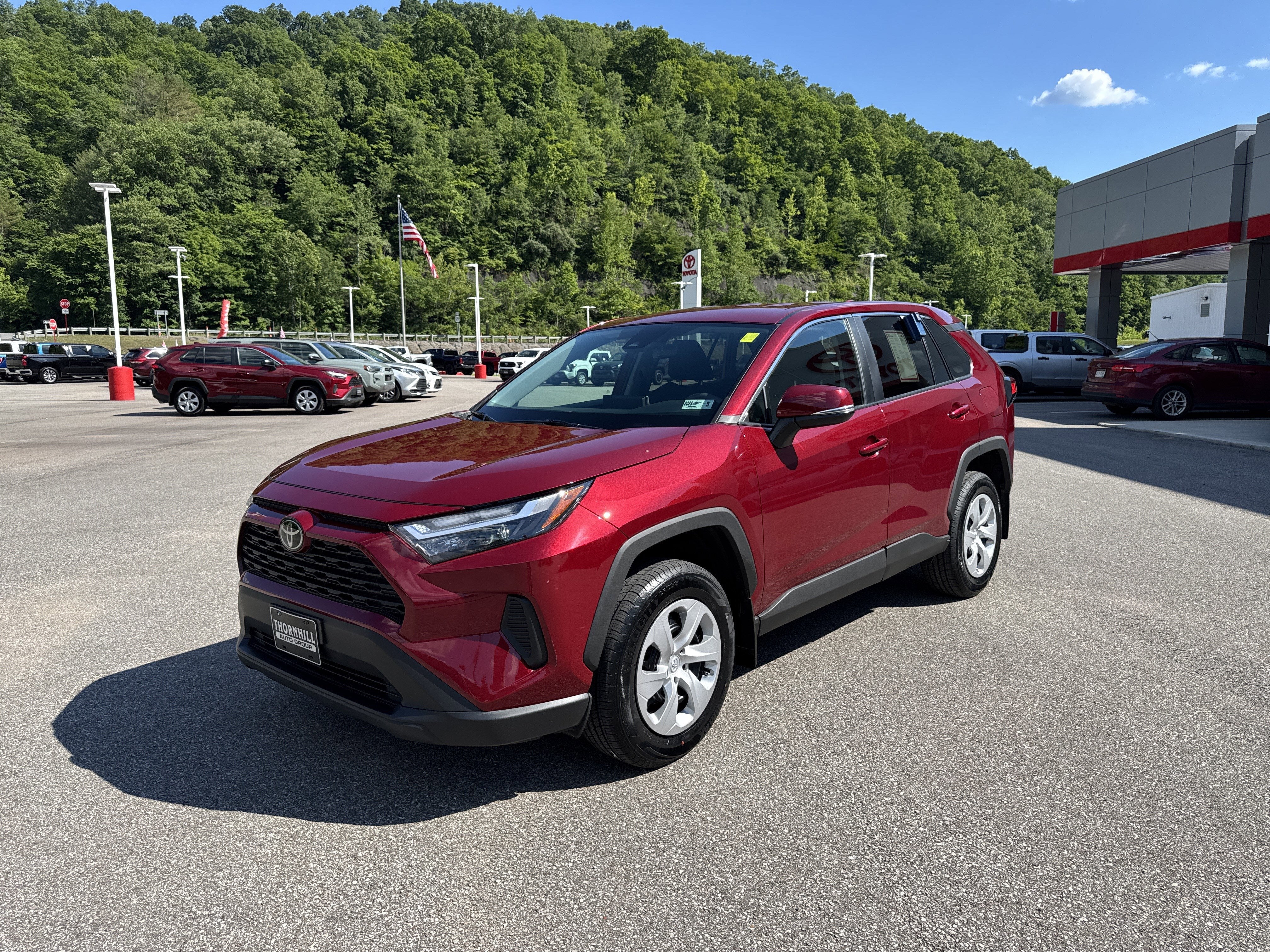 2024 Toyota RAV4 LE