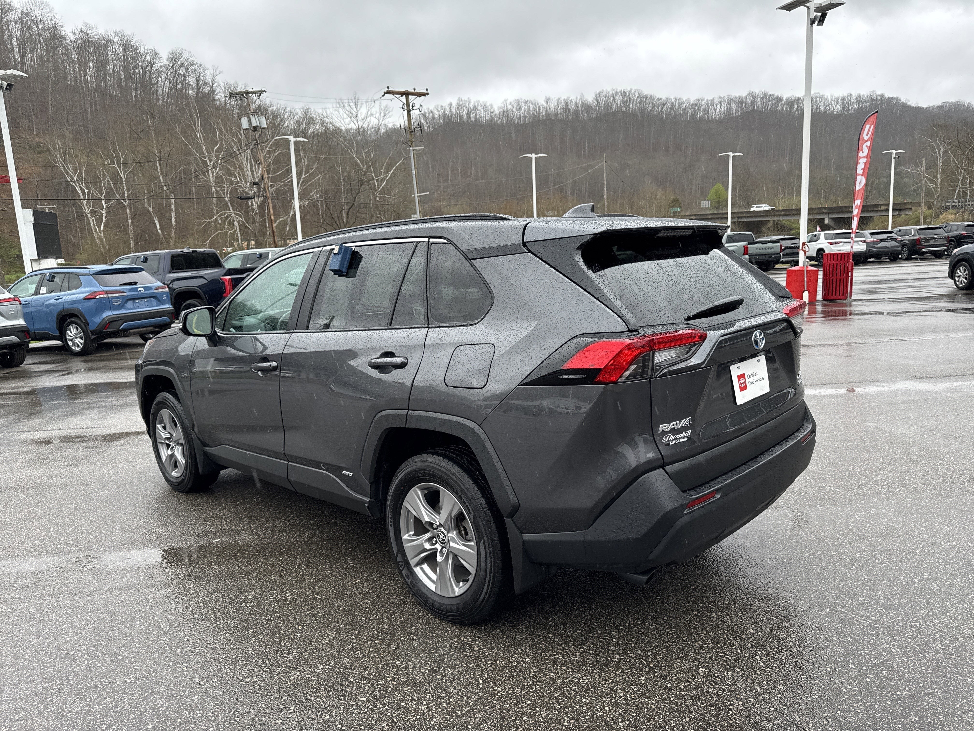 2024 Toyota RAV4 Hybrid XLE