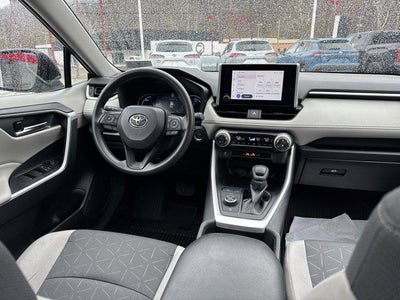 2024 Toyota RAV4 Hybrid XLE