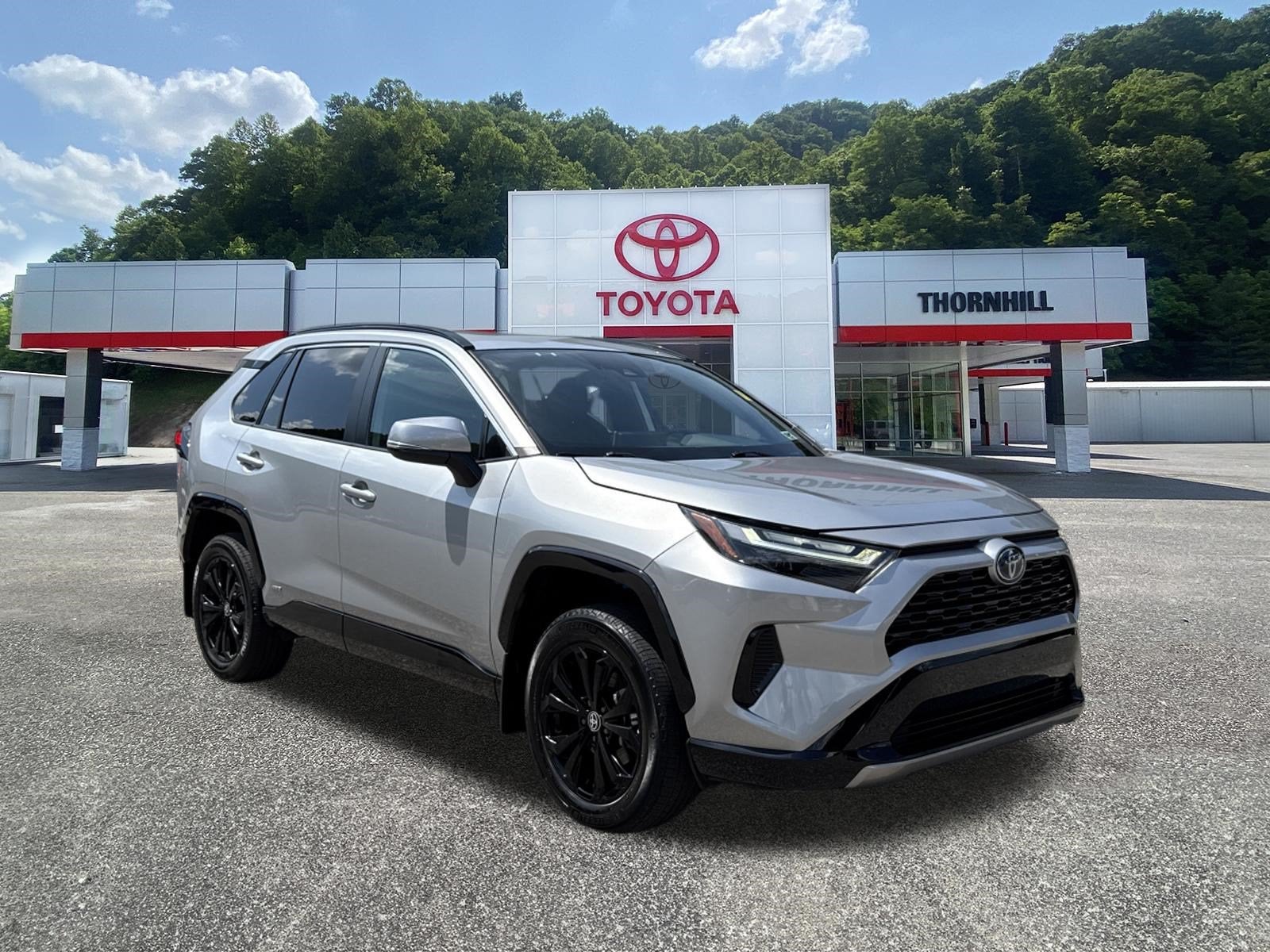 2024 Toyota RAV4 Hybrid SE