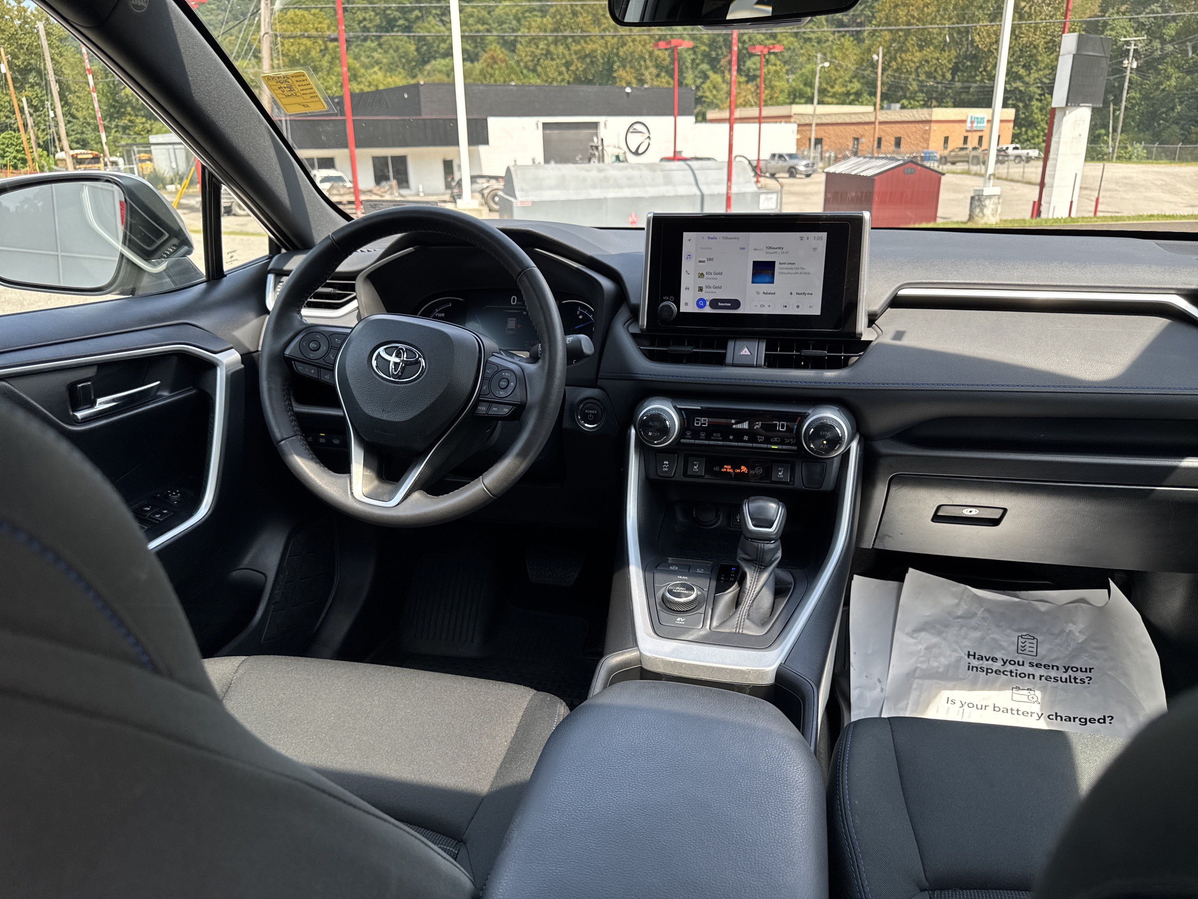 2024 Toyota RAV4 Hybrid SE