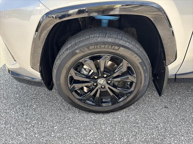 2024 Toyota RAV4 Hybrid SE