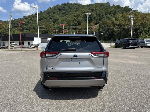 2024 Toyota RAV4 Hybrid SE