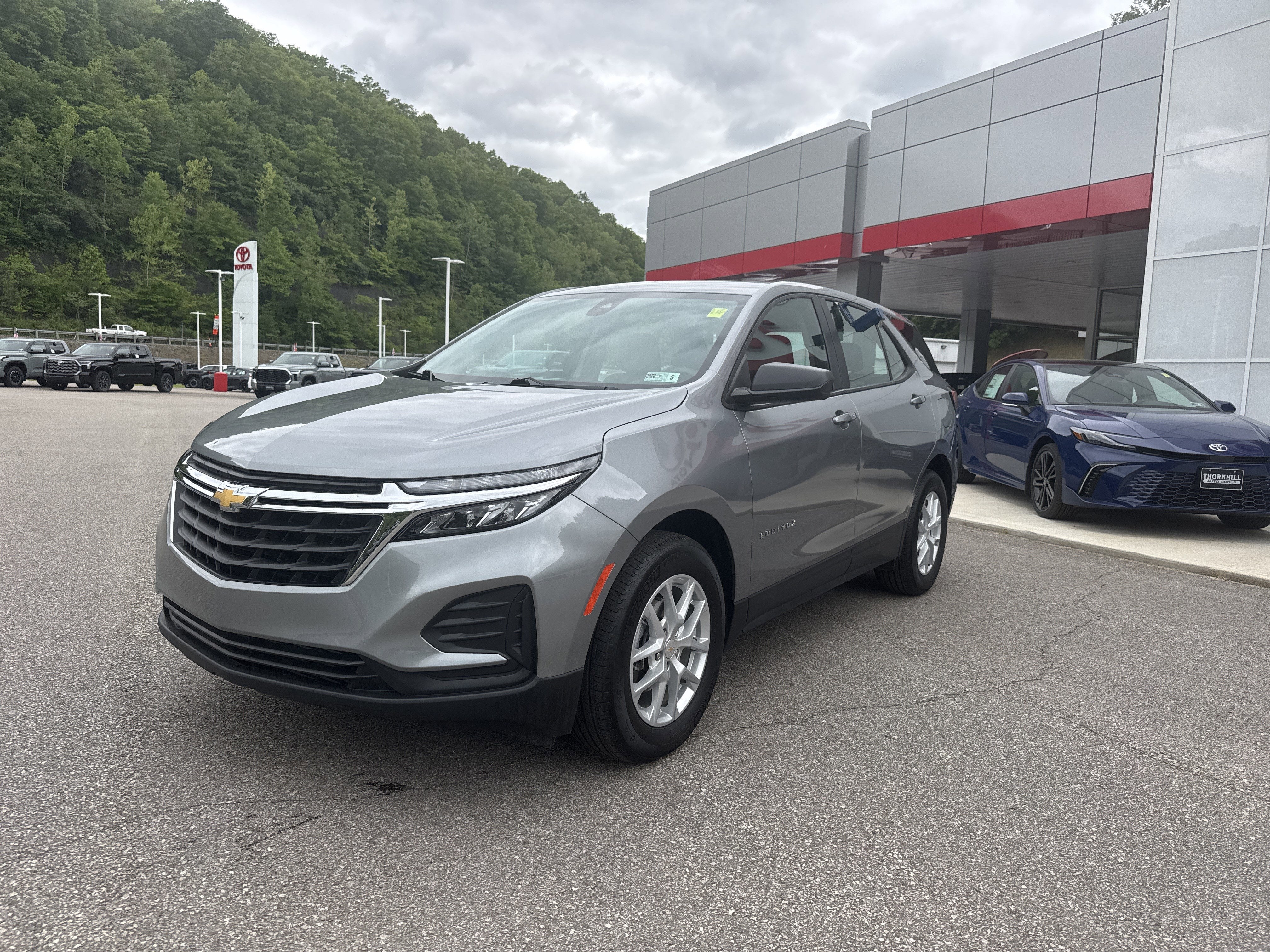 2023 Chevrolet Equinox LS