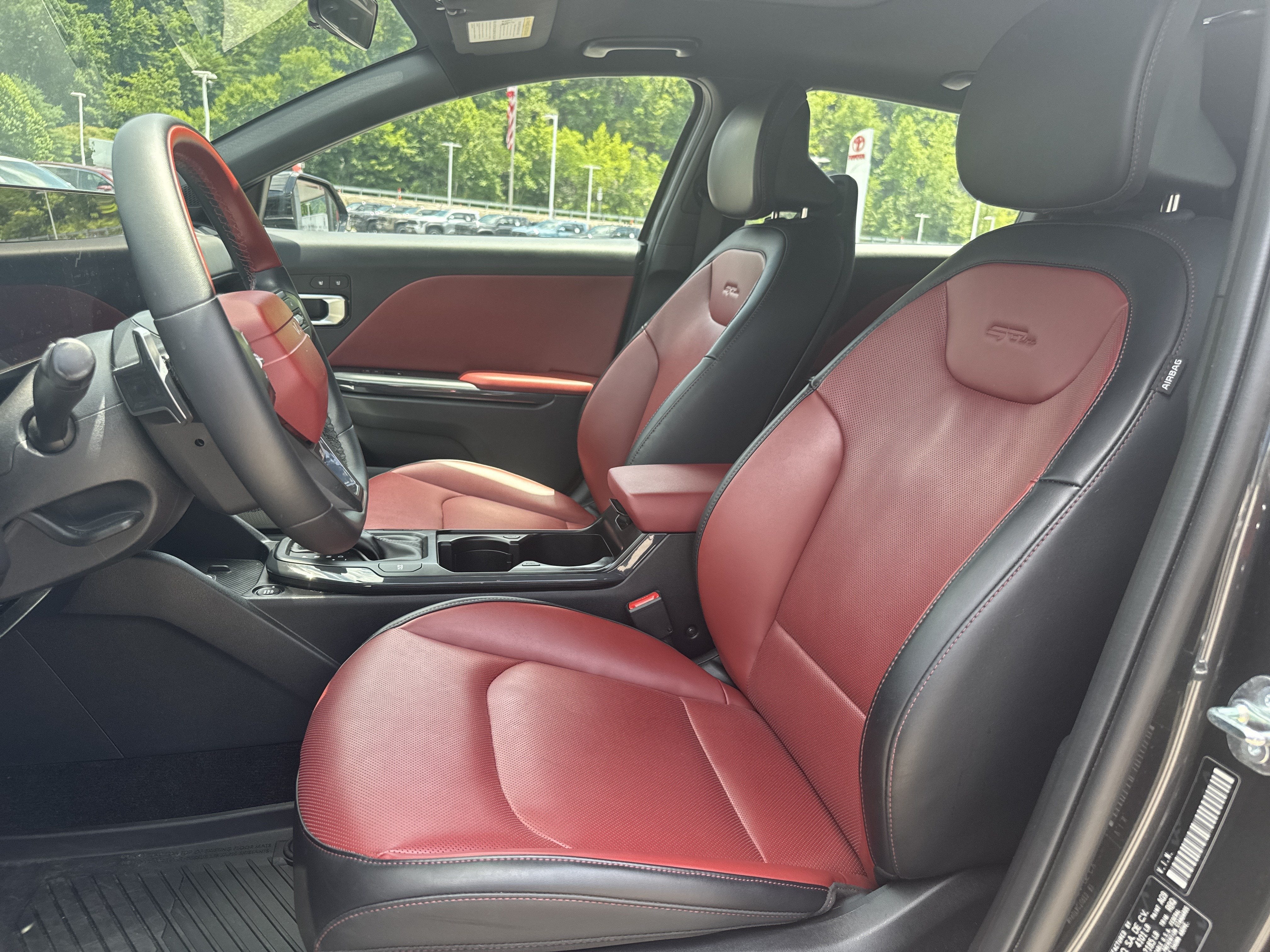 2025 Kia K4 GT-Line